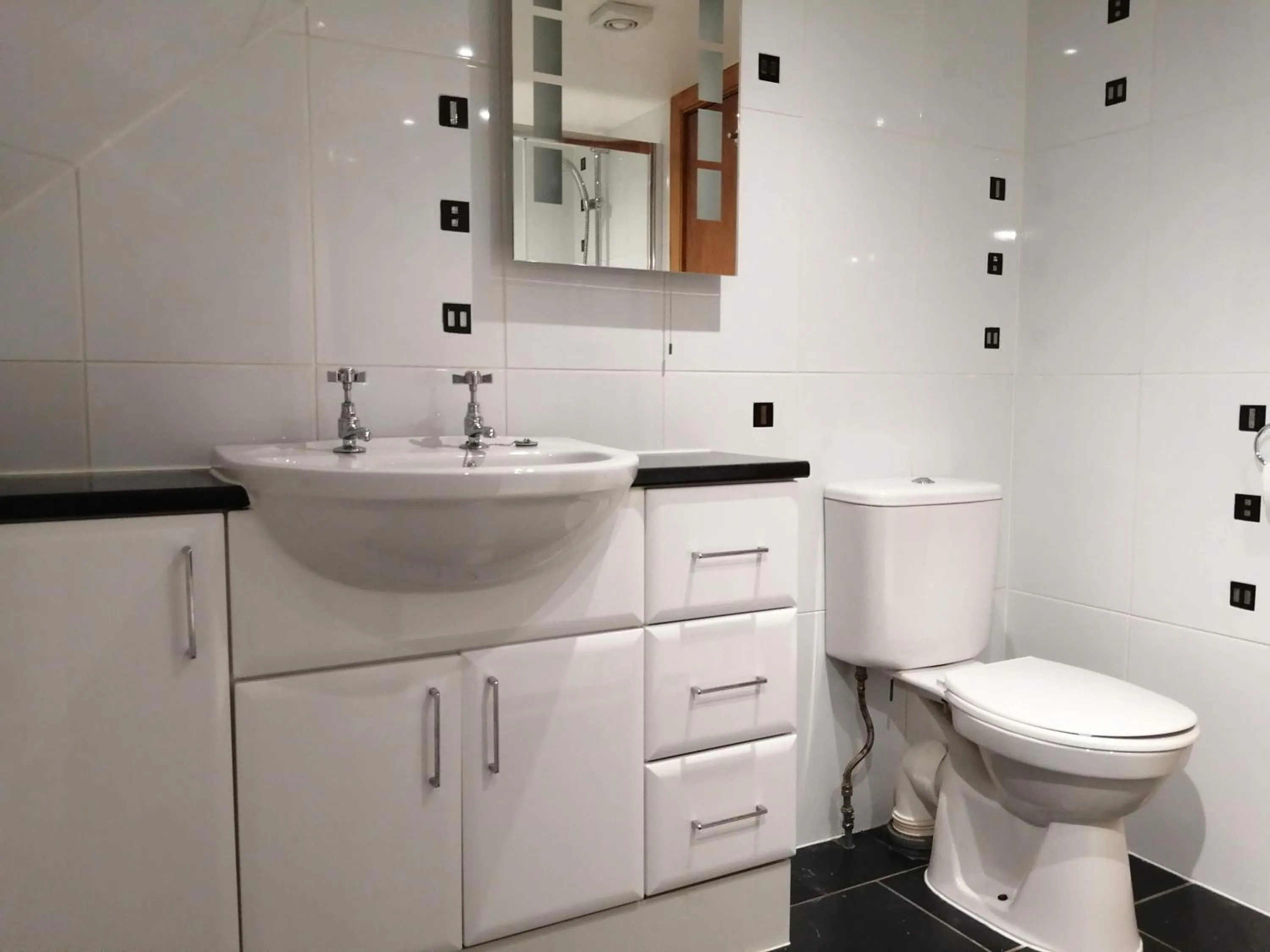 Bathroom in Nest Holiday Home Central Callander, Trossachs Self-catering