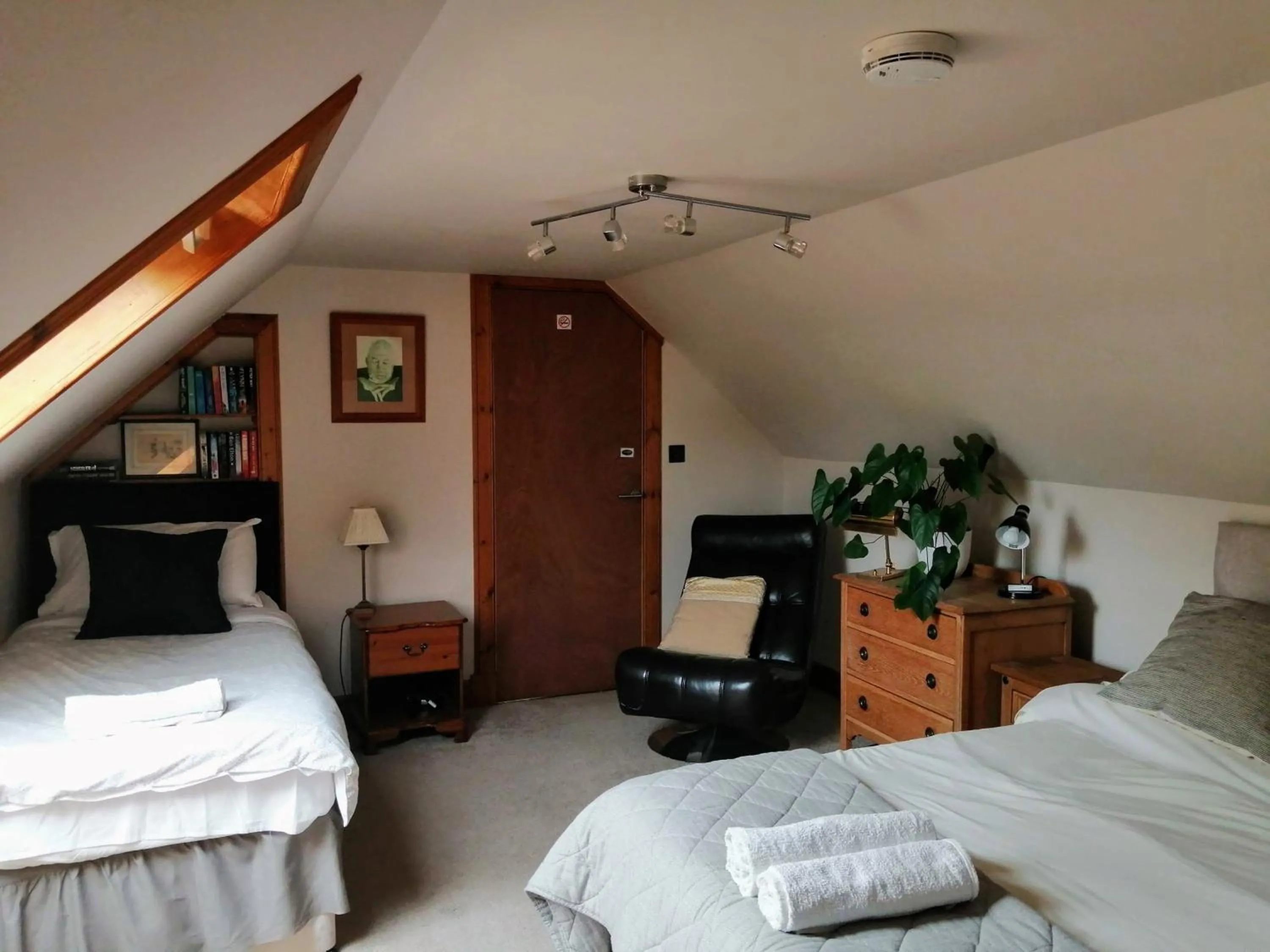 Bed in Nest Holiday Home Central Callander, Trossachs Self-catering