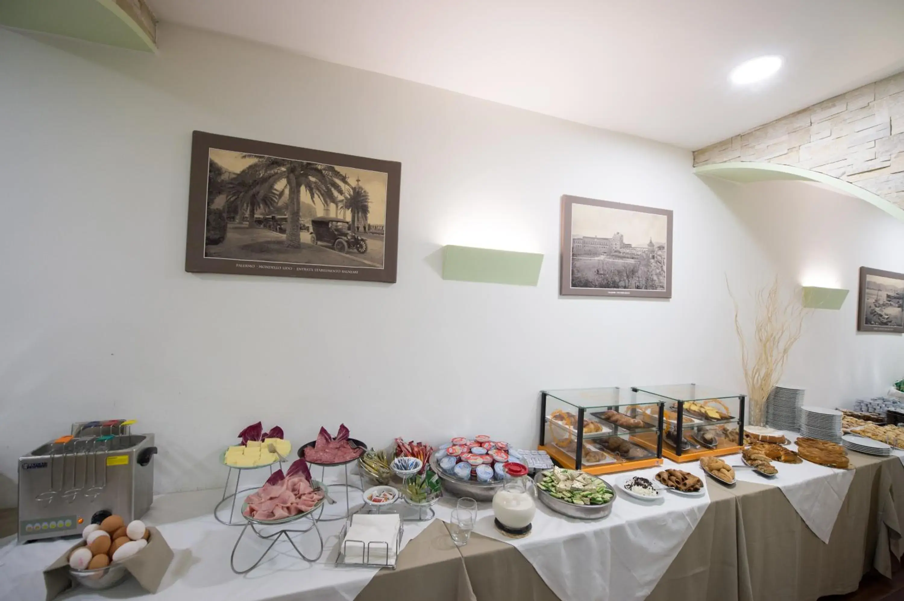 Food and drinks in Ibis Styles Palermo Cristal Food and drinks in Ibis Styles Palermo Cristal