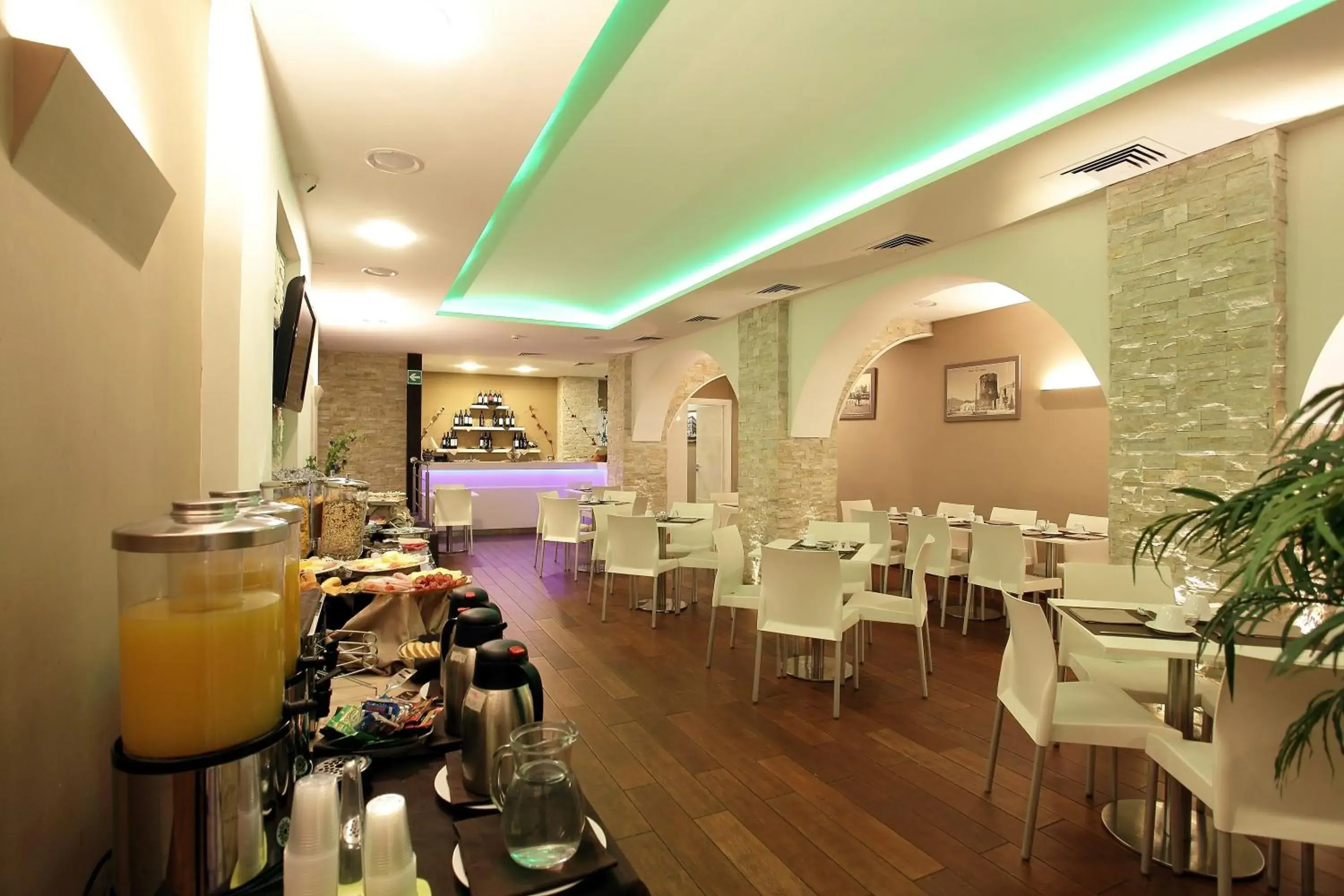 Restaurant/places to eat in Ibis Styles Palermo Cristal Restaurant/places to eat in Ibis Styles Palermo Cristal