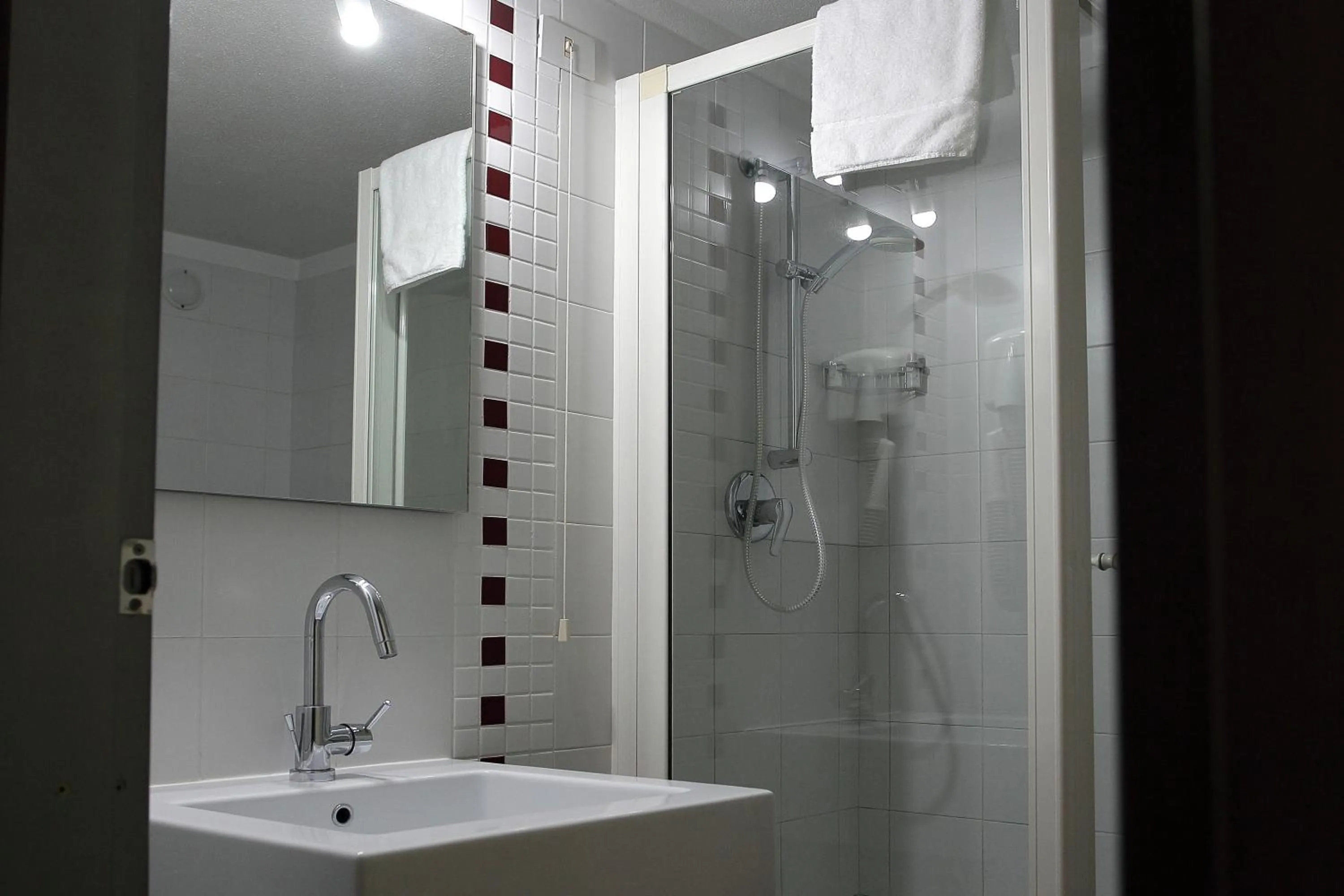 Shower in Ibis Styles Palermo Cristal
