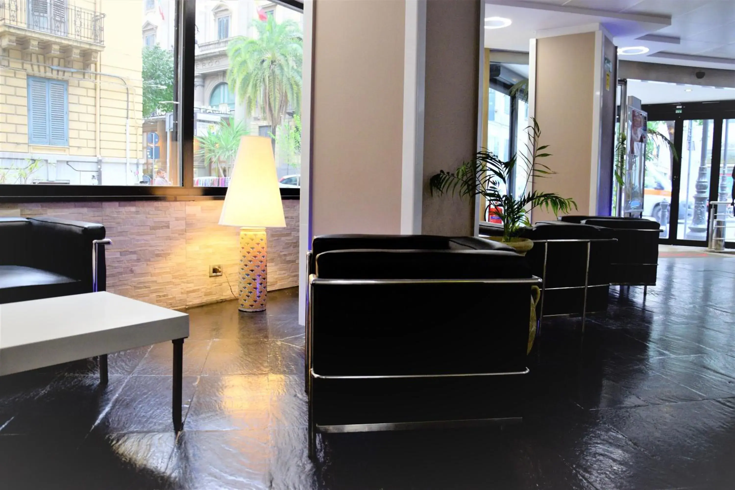Lobby or reception in Ibis Styles Palermo Cristal Lobby or reception in Ibis Styles Palermo Cristal