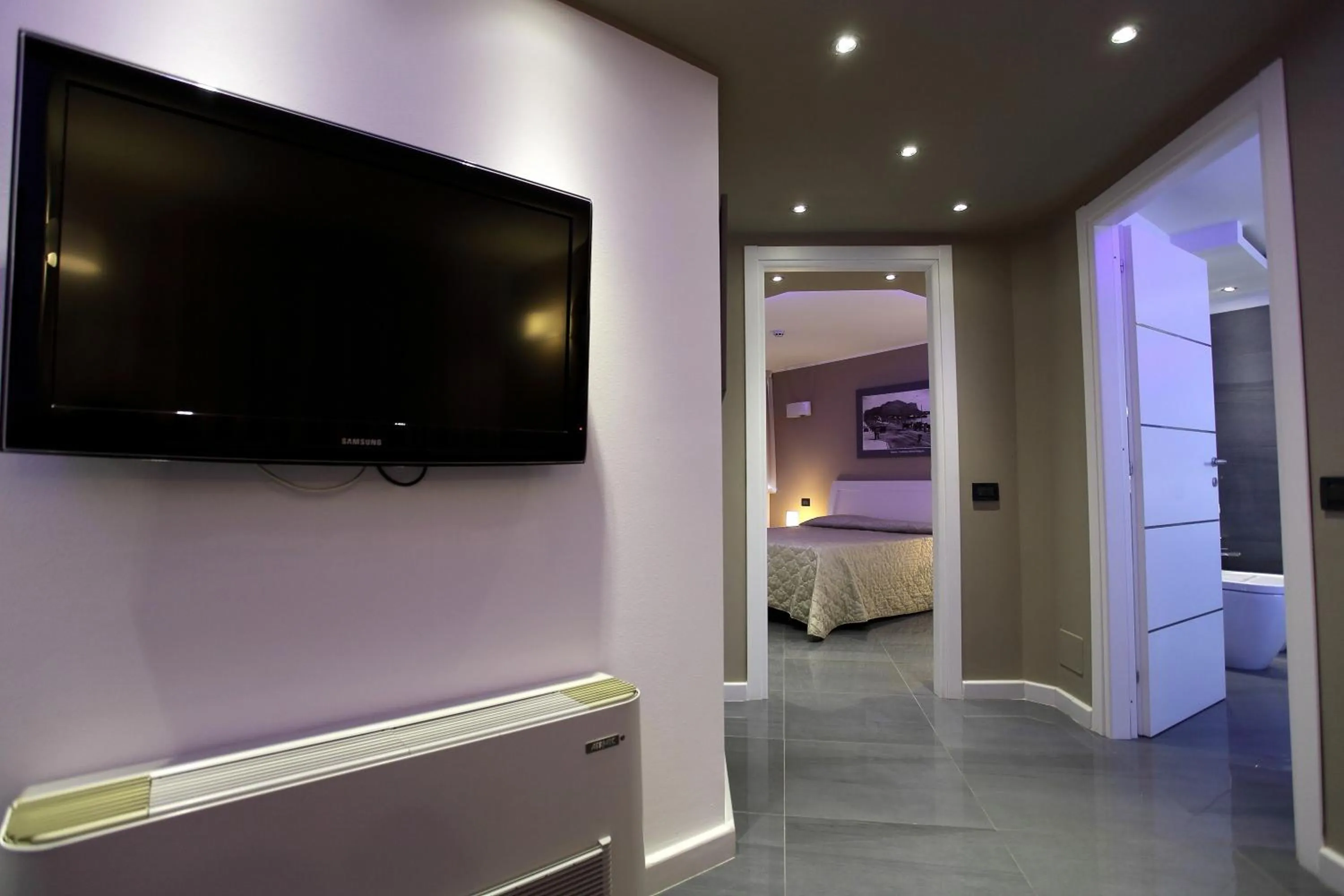 TV and multimedia, Bed in Ibis Styles Palermo Cristal