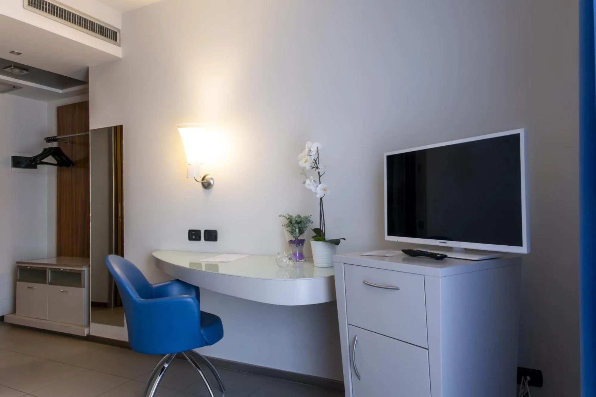 TV and multimedia in Hotel Kore