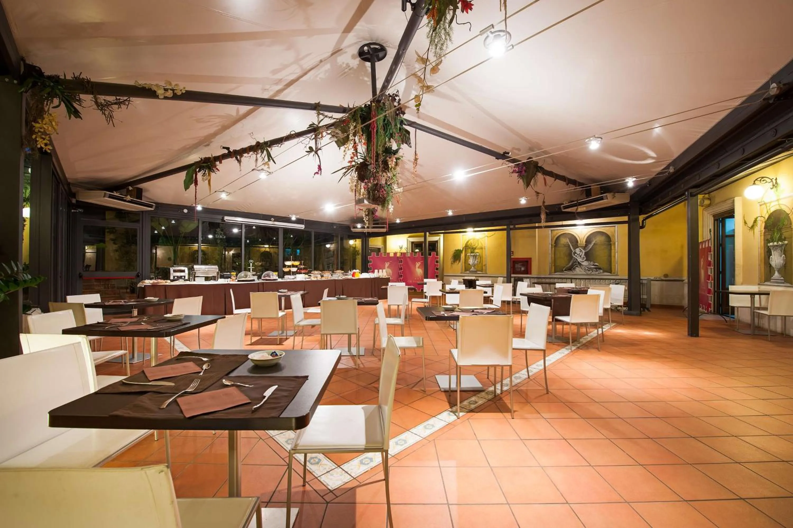 Restaurant/places to eat in Best Western Ai Cavalieri Hotel