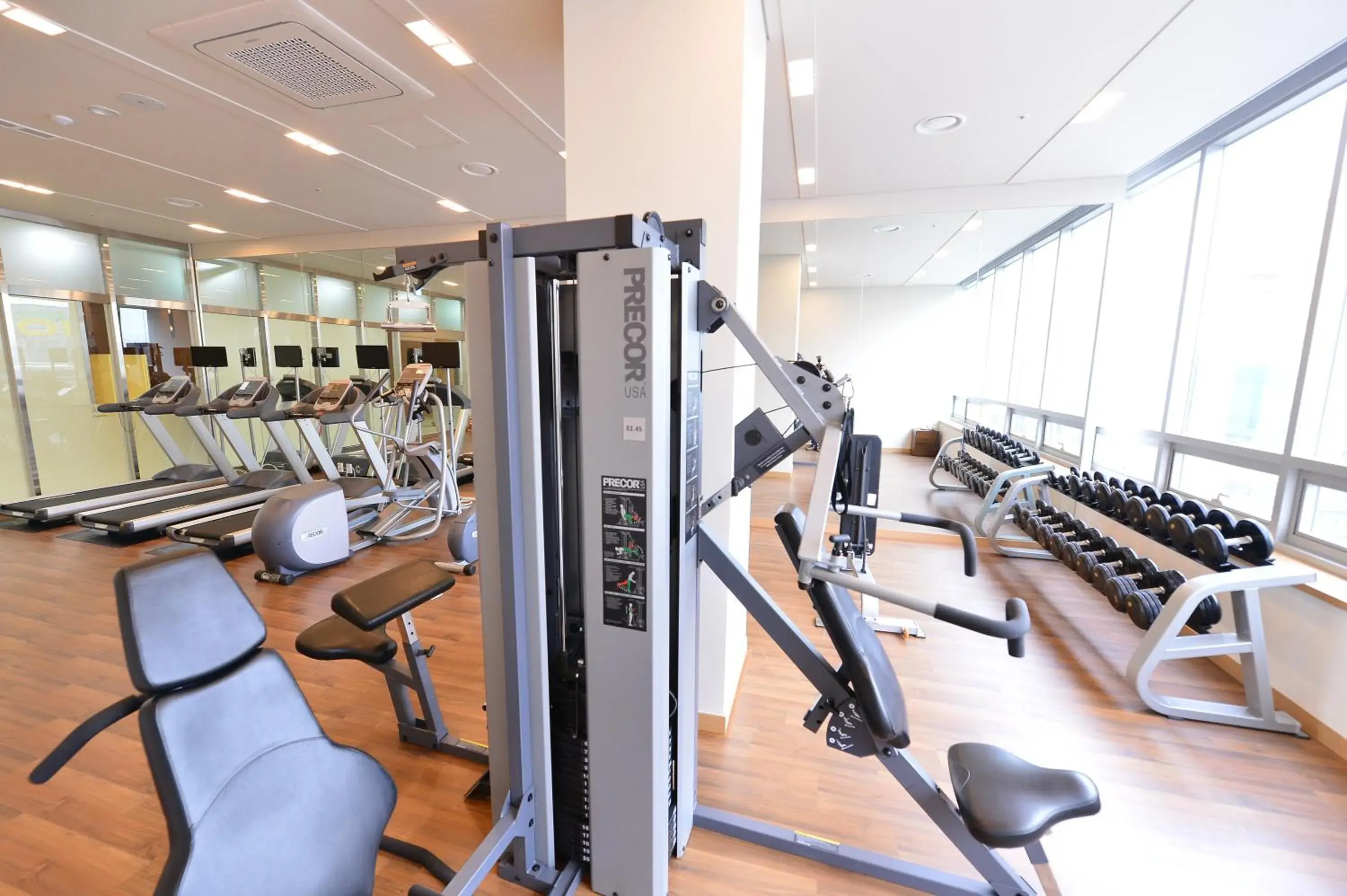 Fitness centre/facilities in Haeden Hotel High End Suwon Fitness centre/facilities in Haeden Hotel High End Suwon