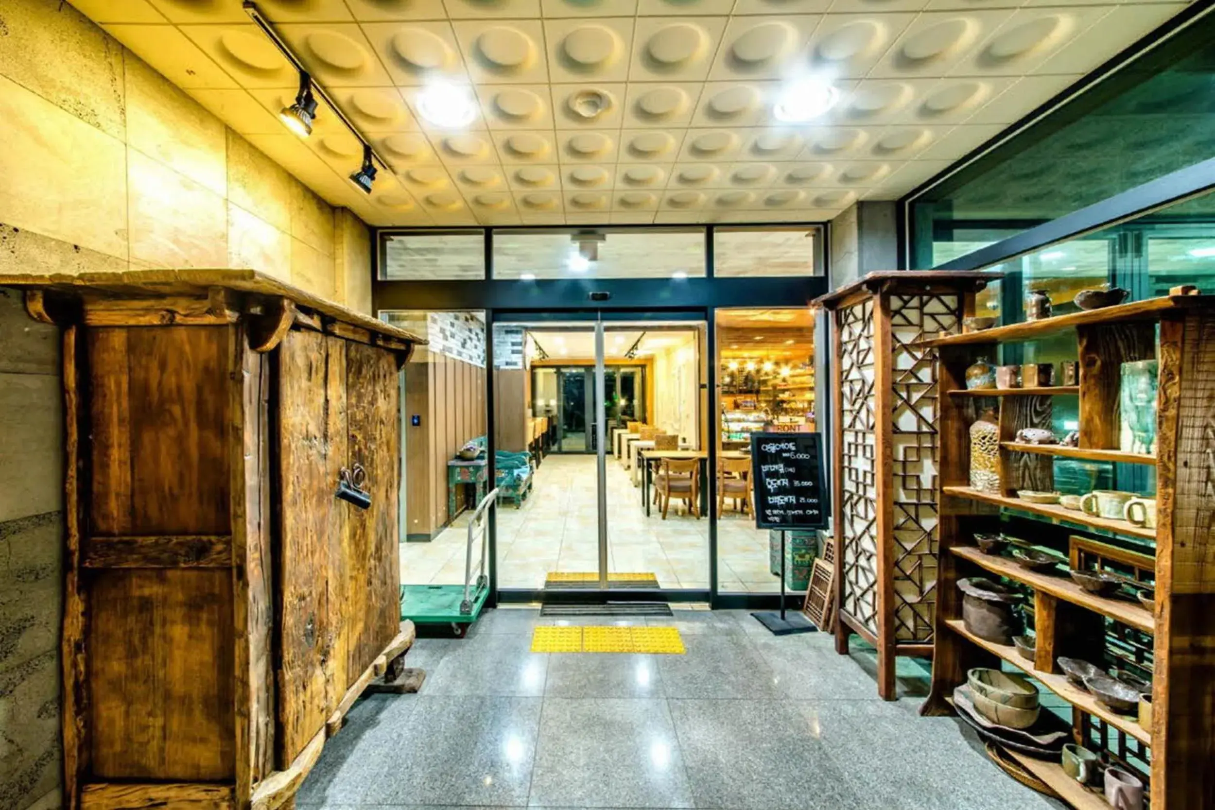 Lobby or reception in Olleyo Resort Lobby or reception in Olleyo Resort