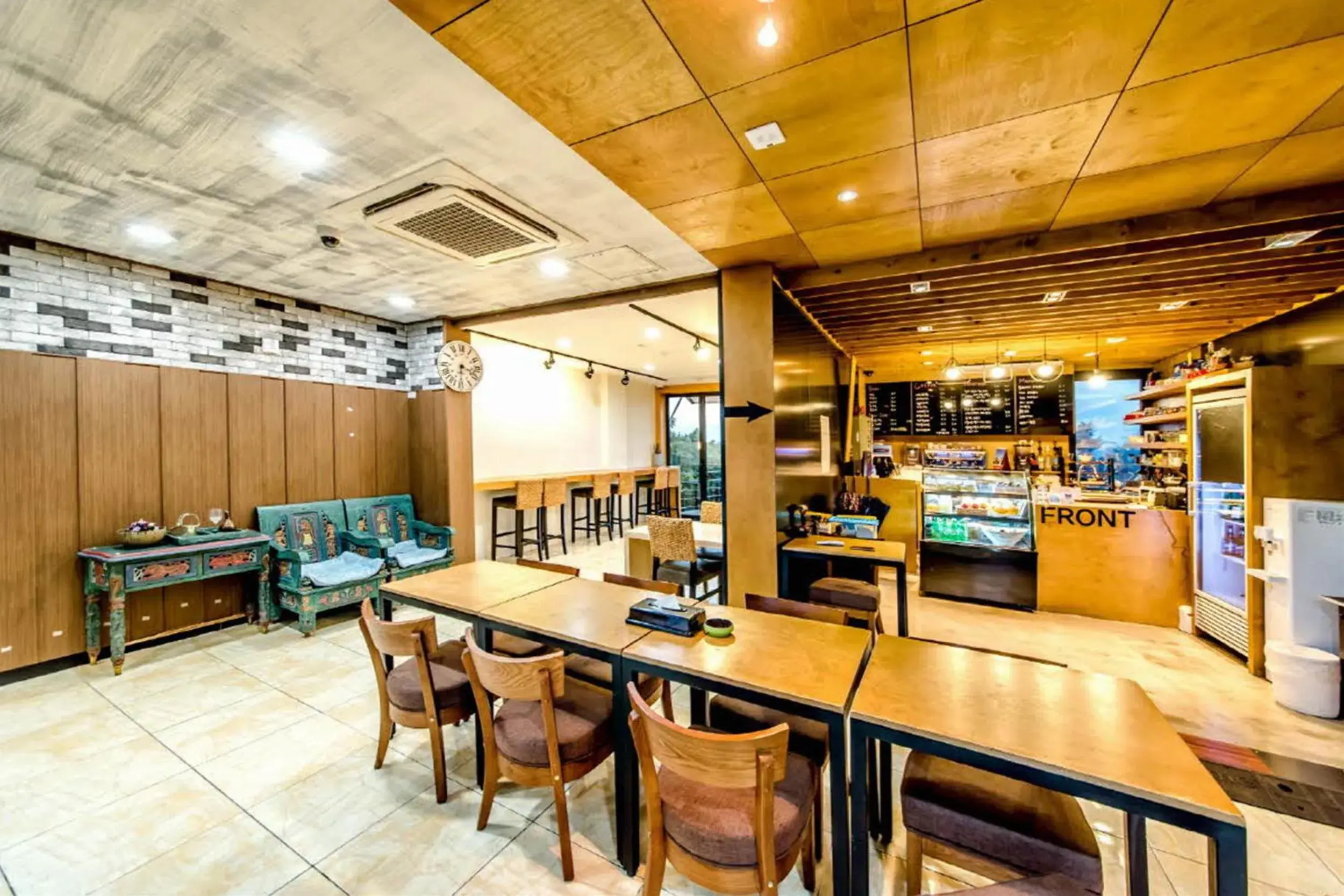 Lobby or reception in Olleyo Resort Lobby or reception in Olleyo Resort