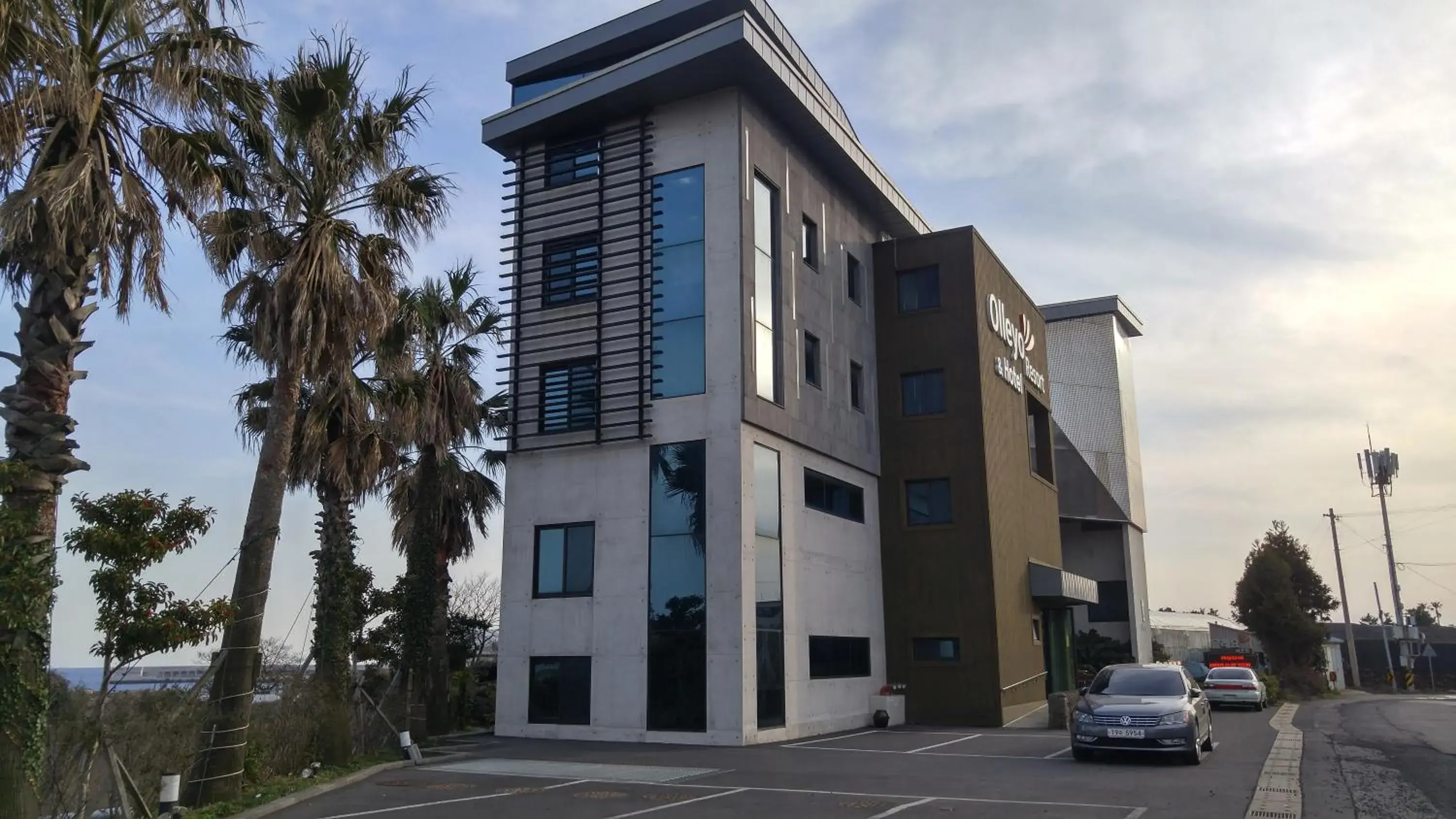 Facade/entrance in Olleyo Resort Facade/entrance in Olleyo Resort