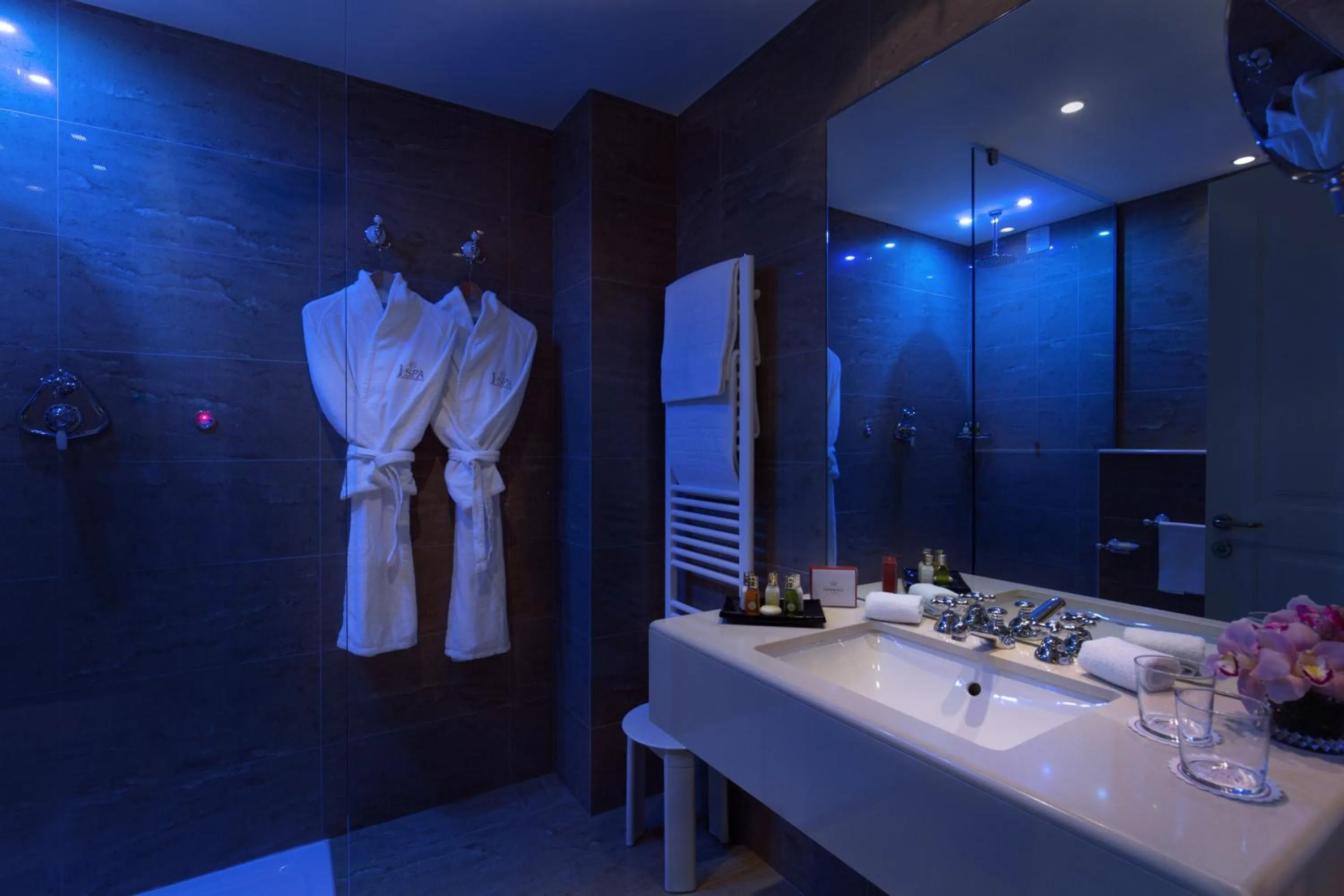 Bathroom in Grand Hotel Imperiale Resort & SPA