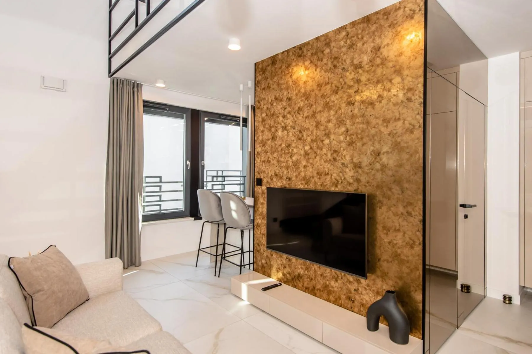 TV and multimedia in Super-Apartamenty VIP Jacuzzi II