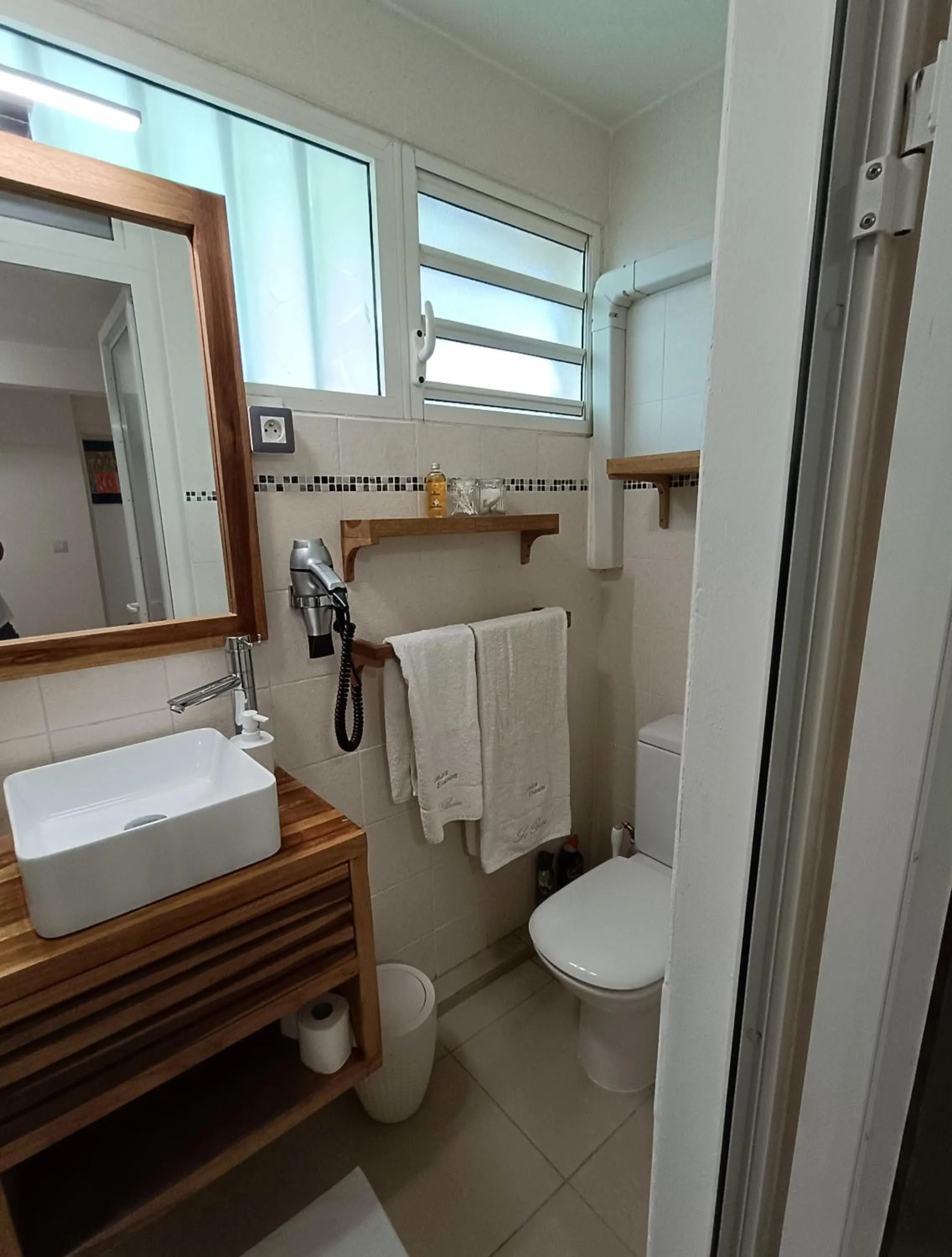 Bathroom in CLEMARA EVASION