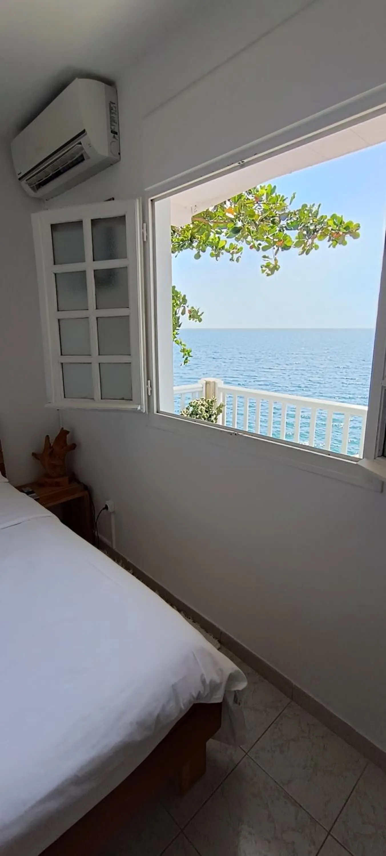 Bedroom, Bed in CLEMARA EVASION