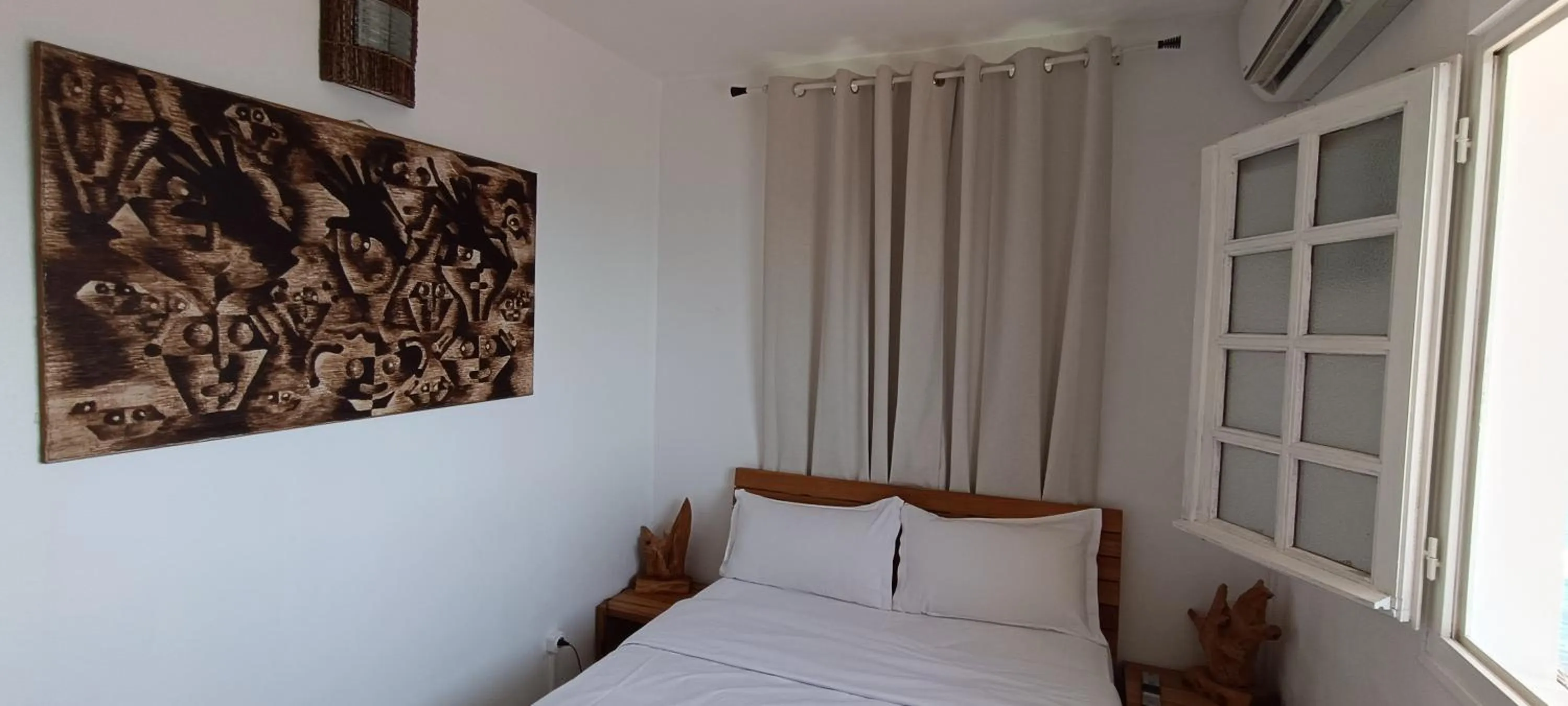 Photo of the whole room, Bed in CLEMARA EVASION