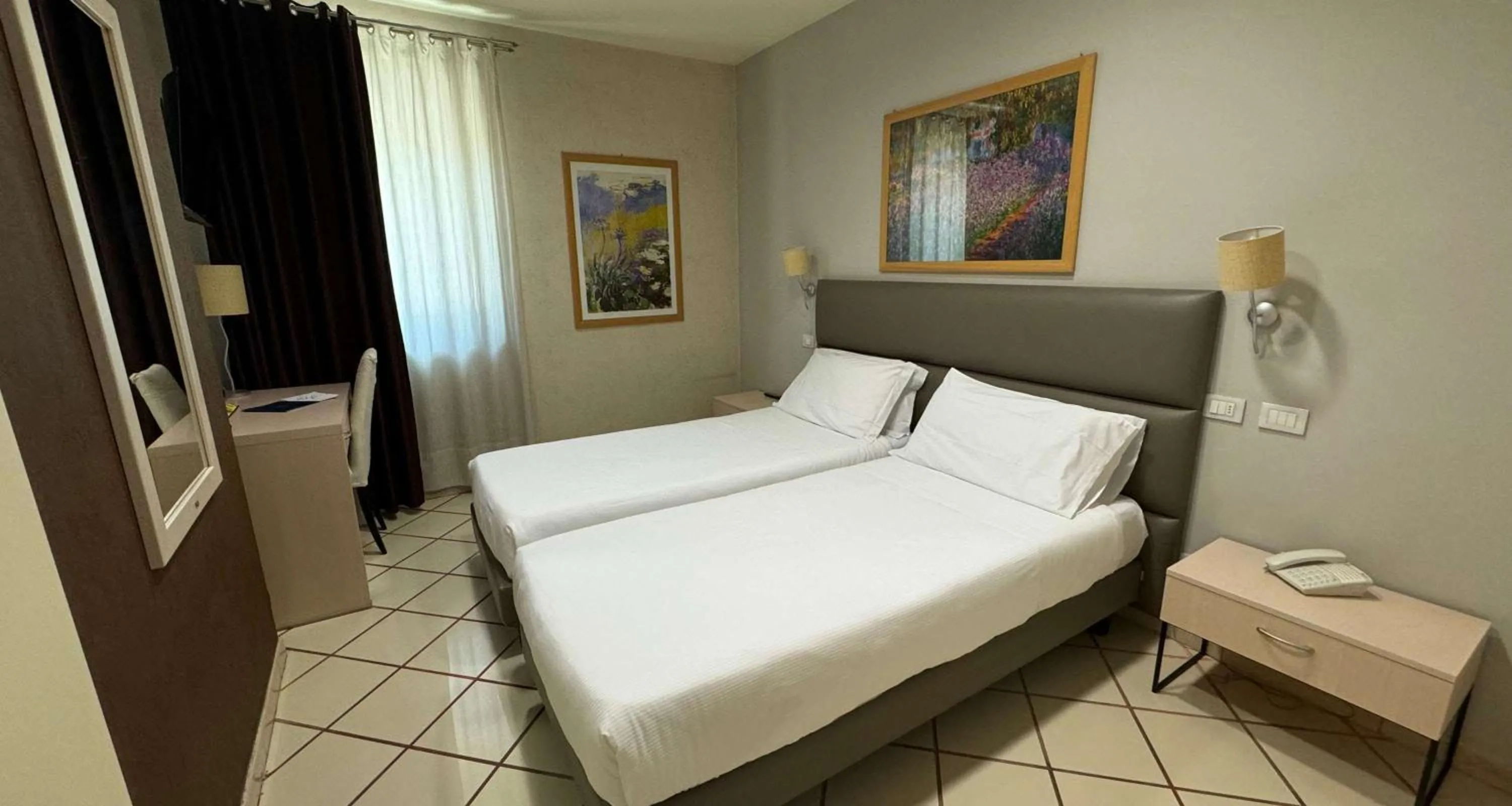 Bedroom, Bed in Hotel Principe d'Aragona, Sure Hotel Collection by BW