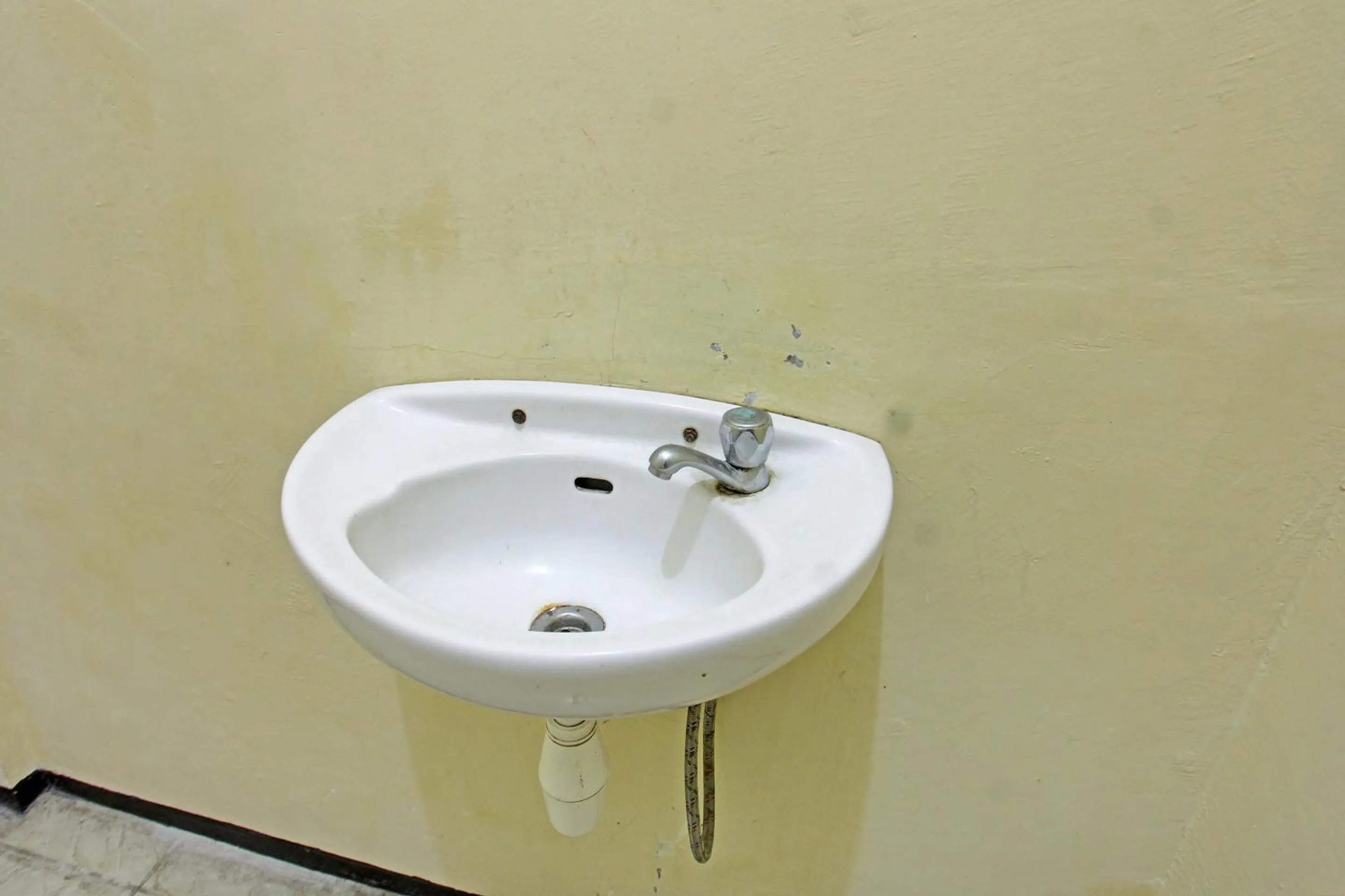 Bathroom in Hotel O Unram Guest House