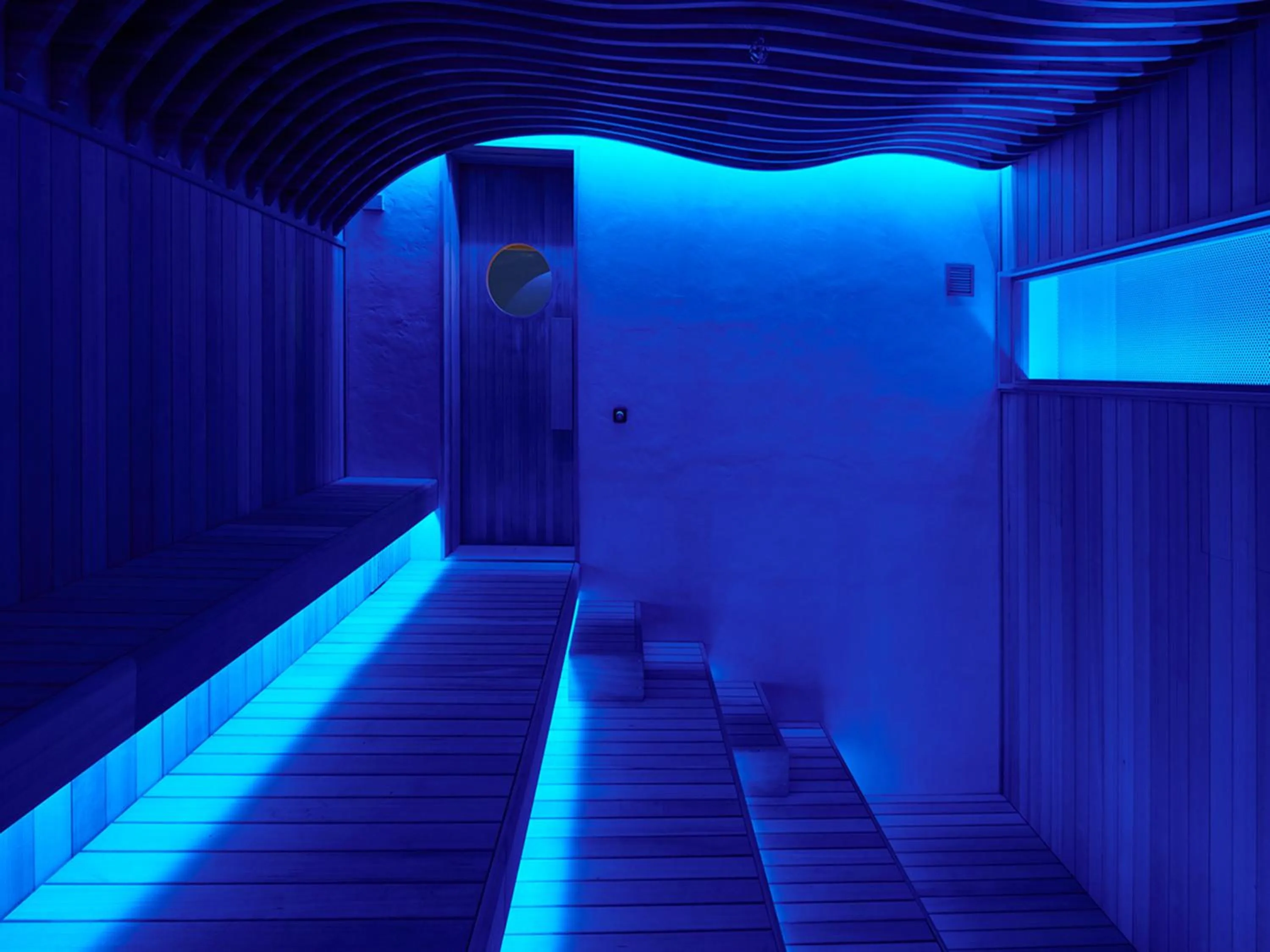 Sauna in hotel androoms Naha Port