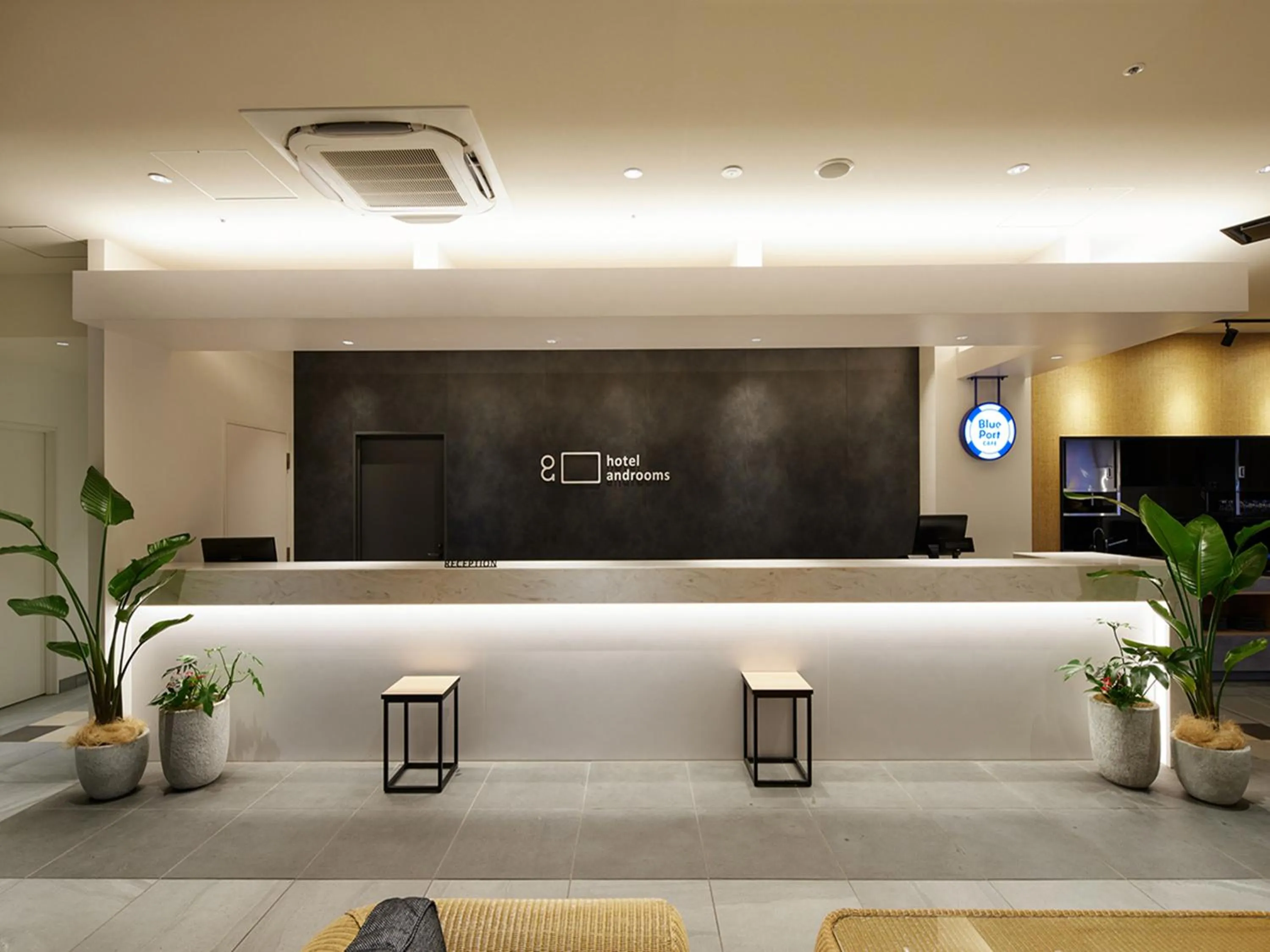 Lobby or reception in hotel androoms Naha Port