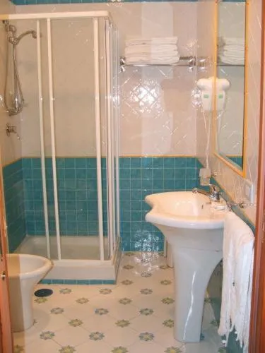 Bathroom in Hotel Potenza