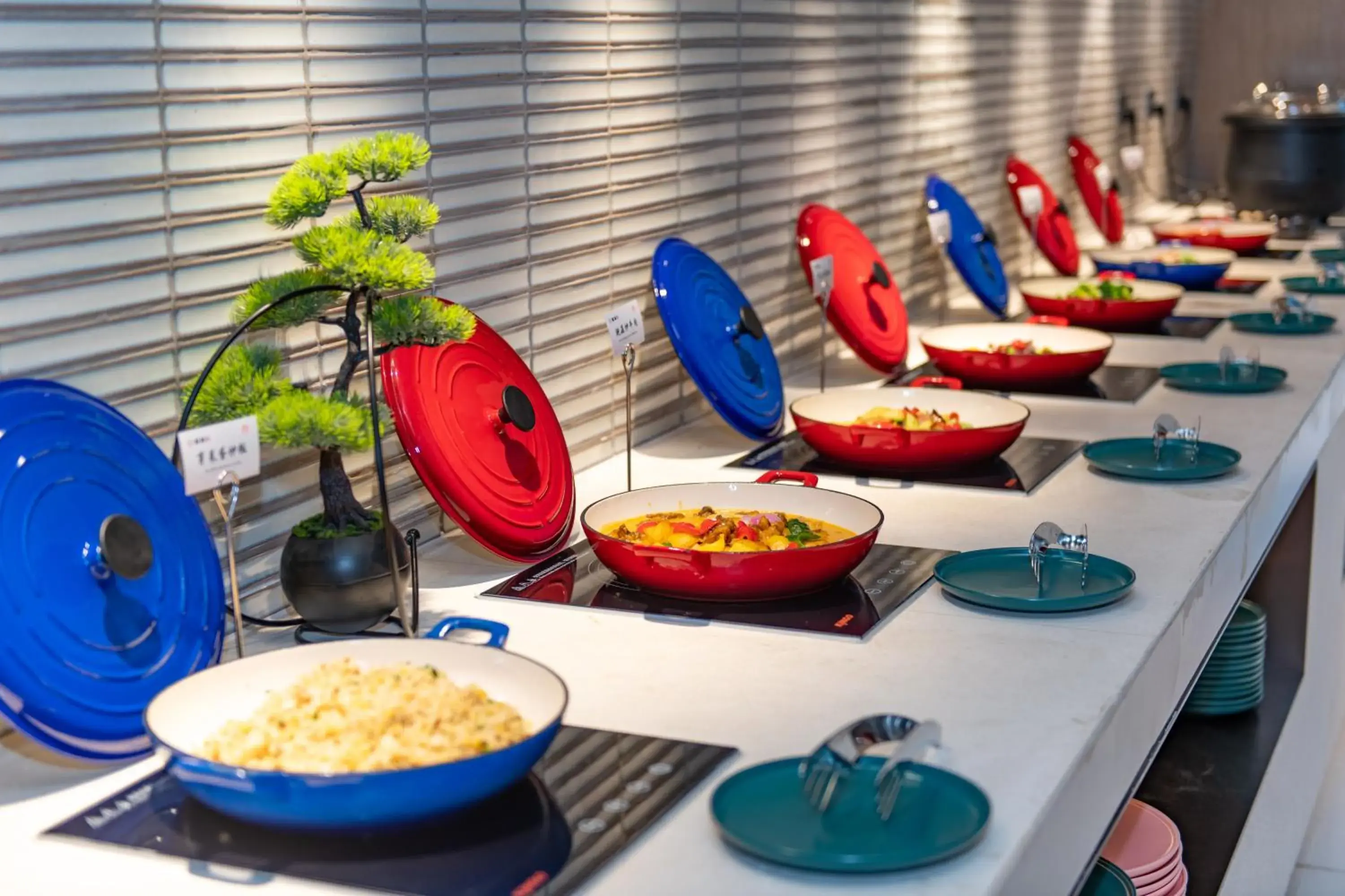 Restaurant/places to eat in Somerset Gaoxin Chengdu Restaurant/places to eat in Somerset Gaoxin Chengdu