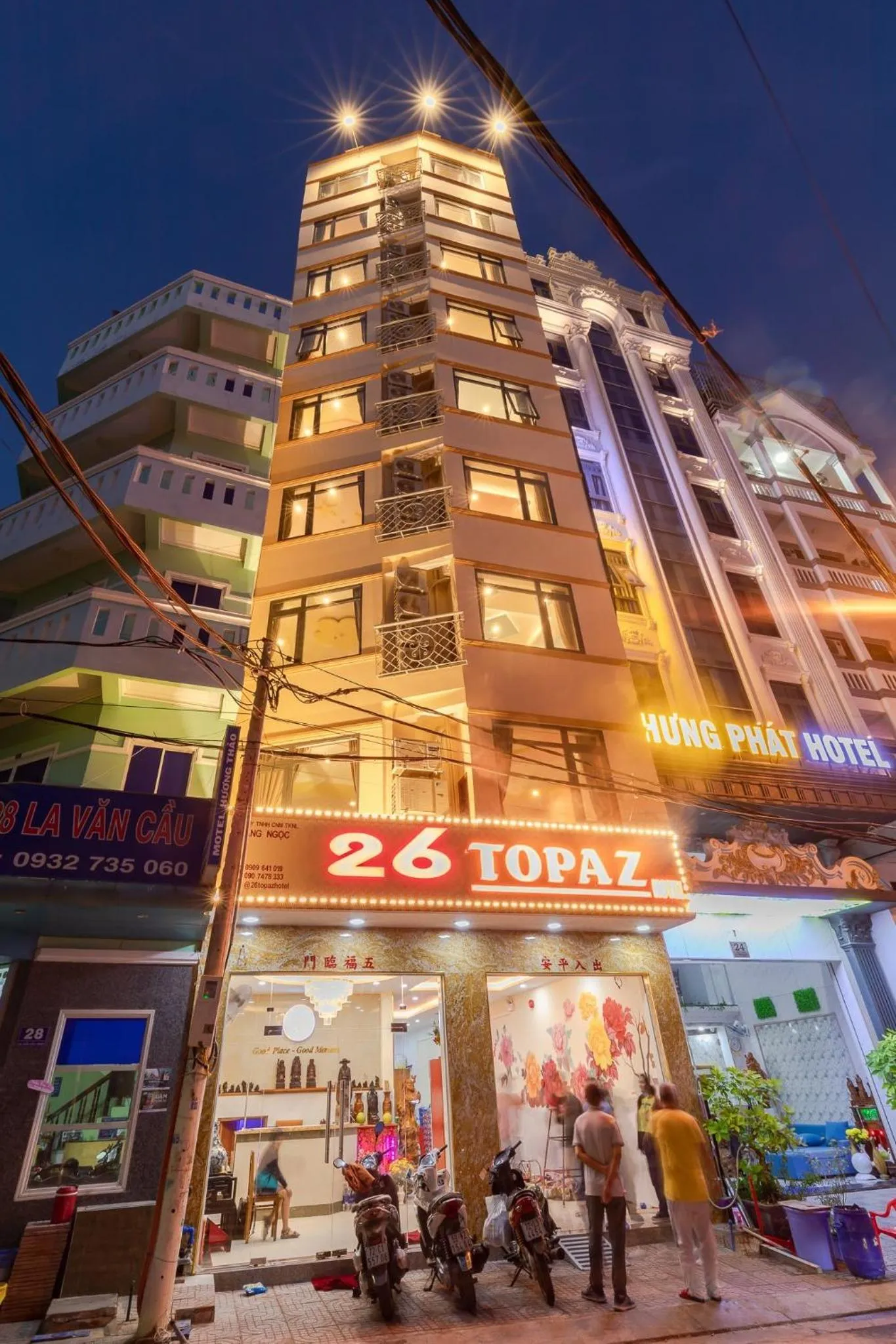 Property building in 26 Topaz Hotel