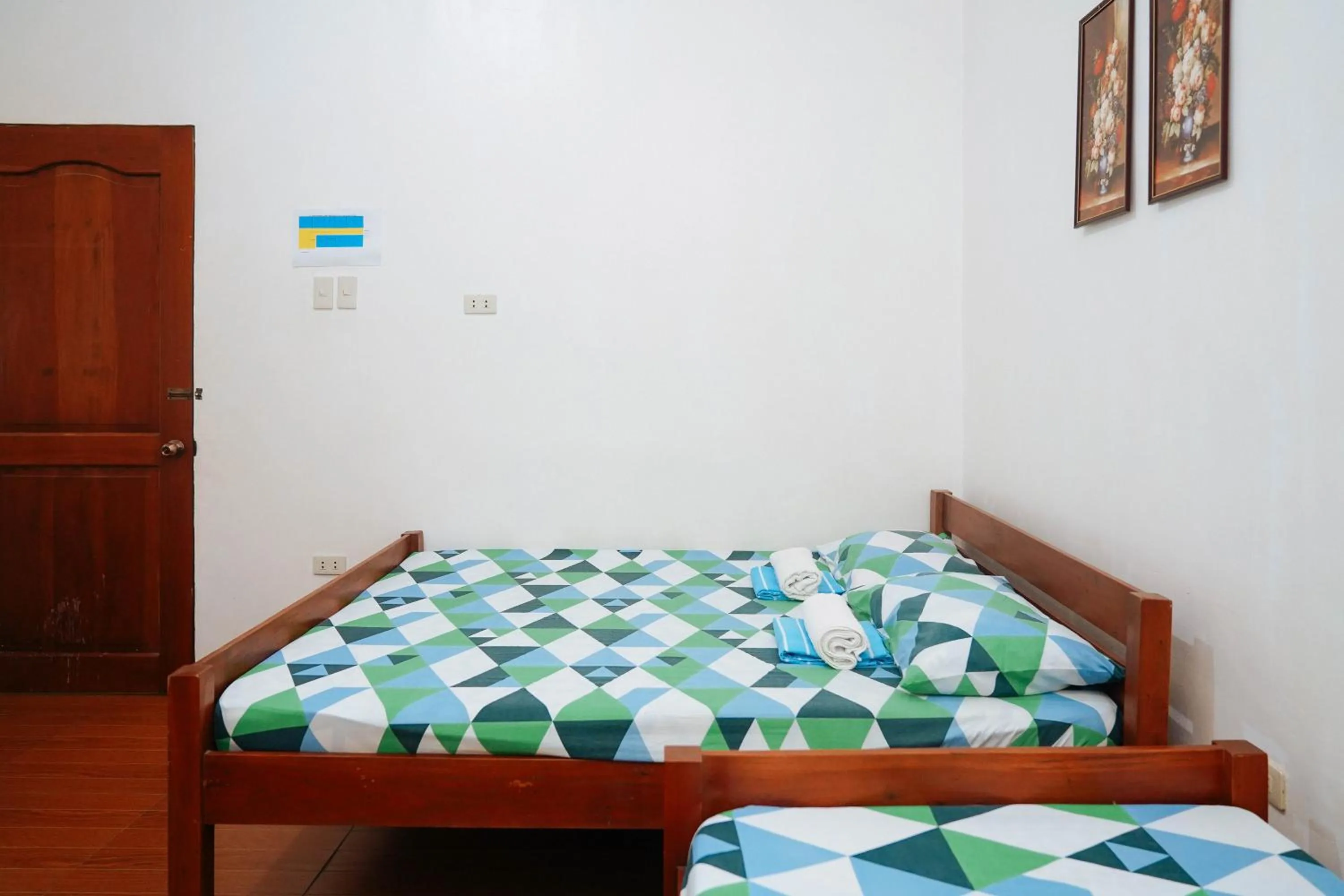 Bedroom, Bed in C Star Travellers Inn