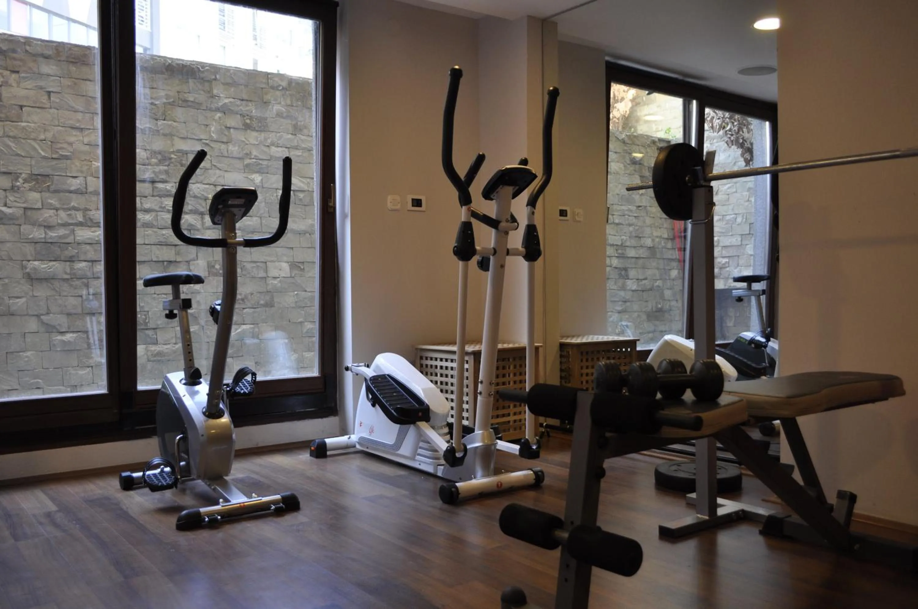 Fitness centre/facilities in Hotel Dolce International