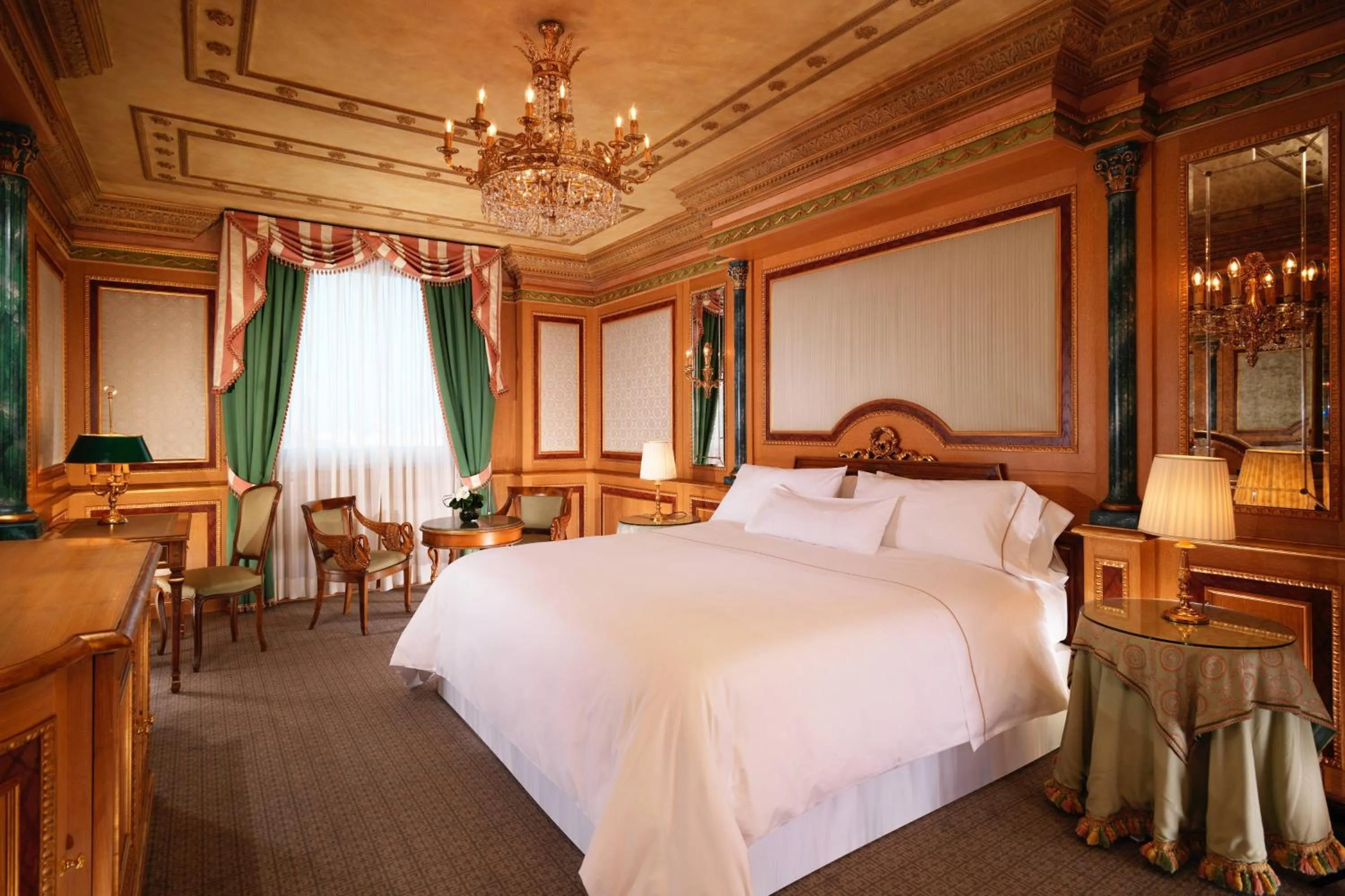 Photo of the whole room, Bed in The Westin Palace, Milan