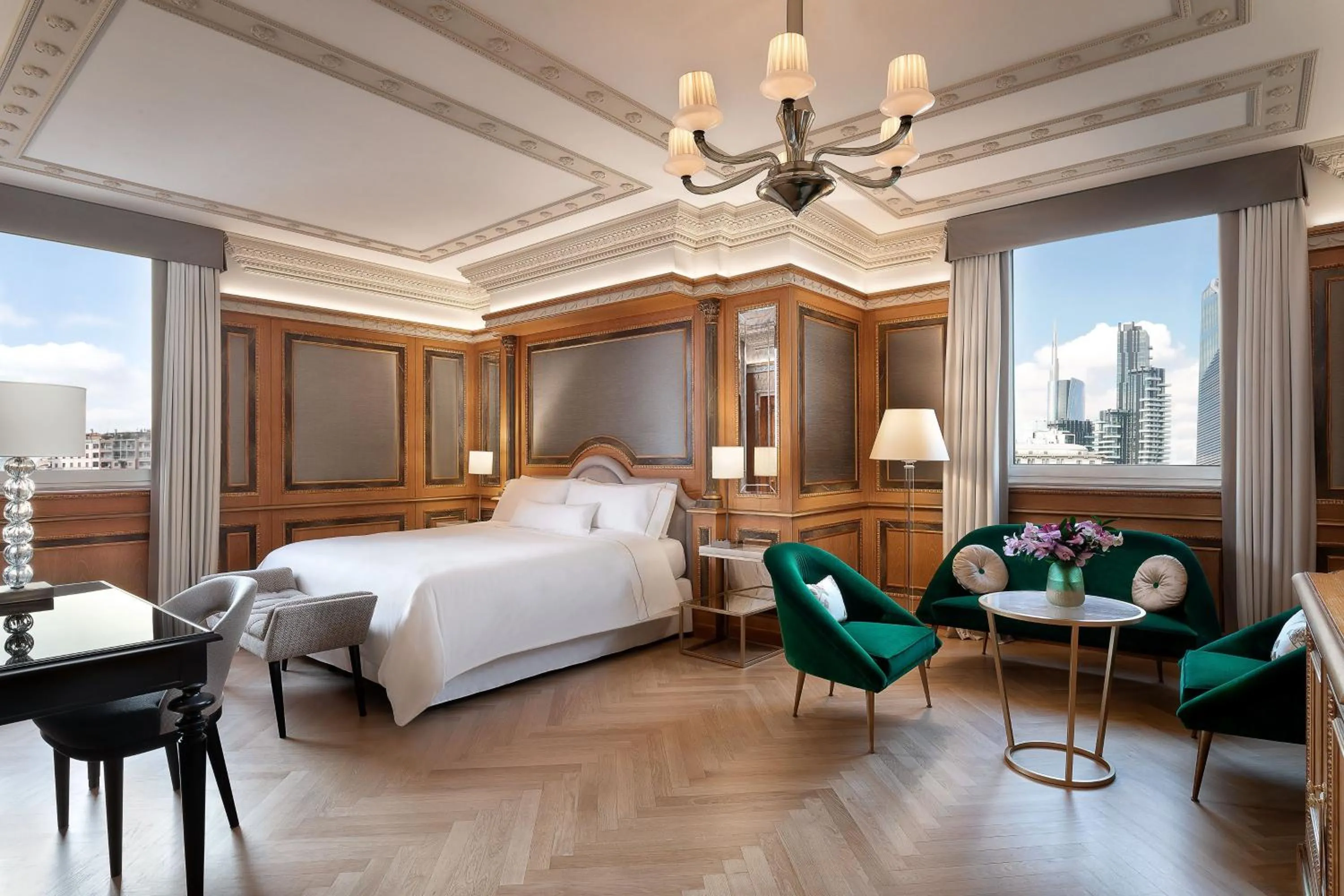 Photo of the whole room, Bed in The Westin Palace, Milan