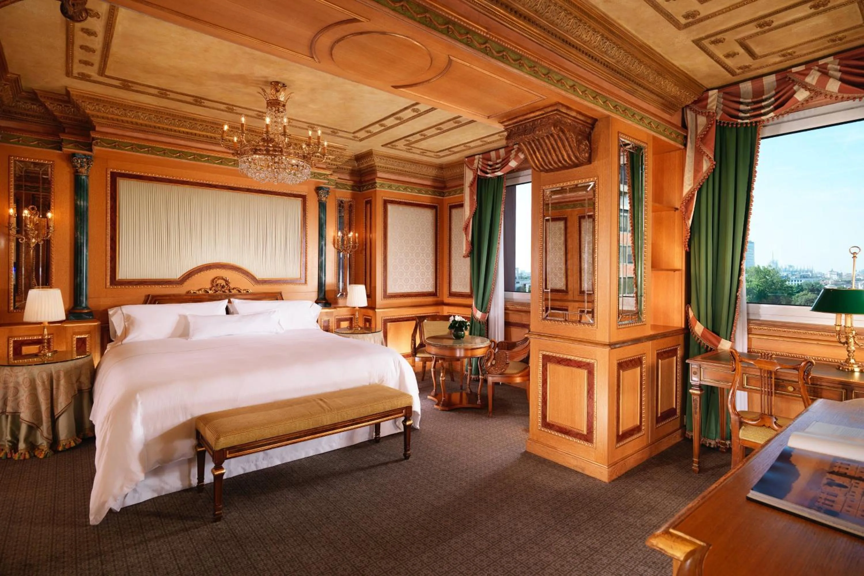 Photo of the whole room, Bed in The Westin Palace, Milan