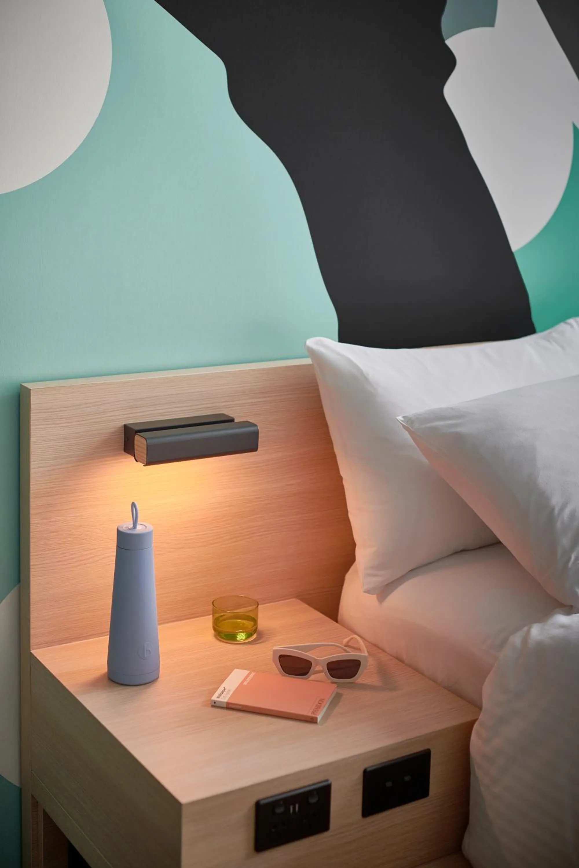 Bed in lyf Collingwood Melbourne