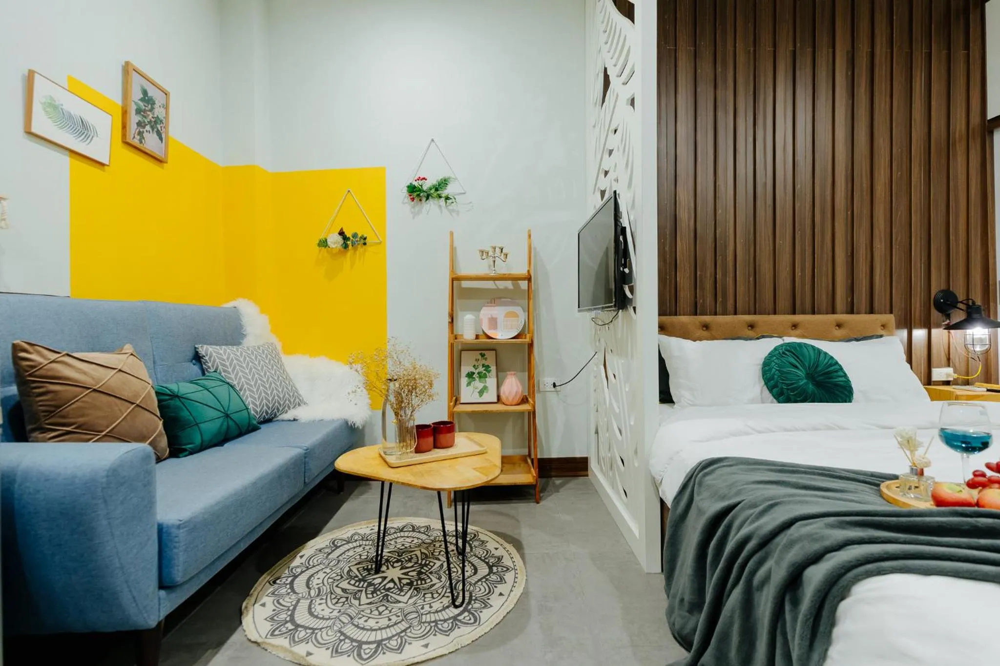 Photo of the whole room, Bed in Sabi Home Tay Ho Hanoi