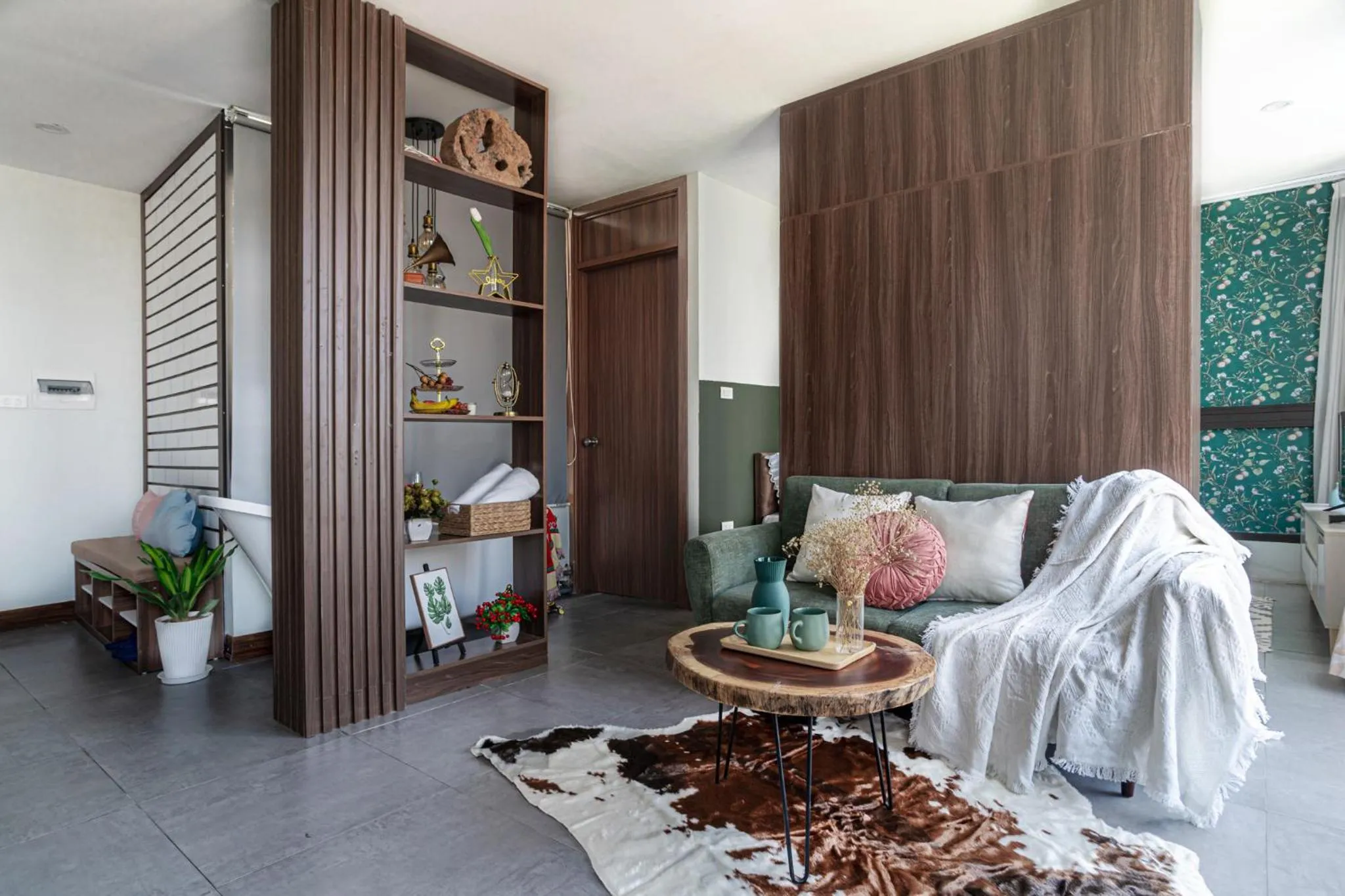 Living room, Bed in Sabi Home Tay Ho Hanoi