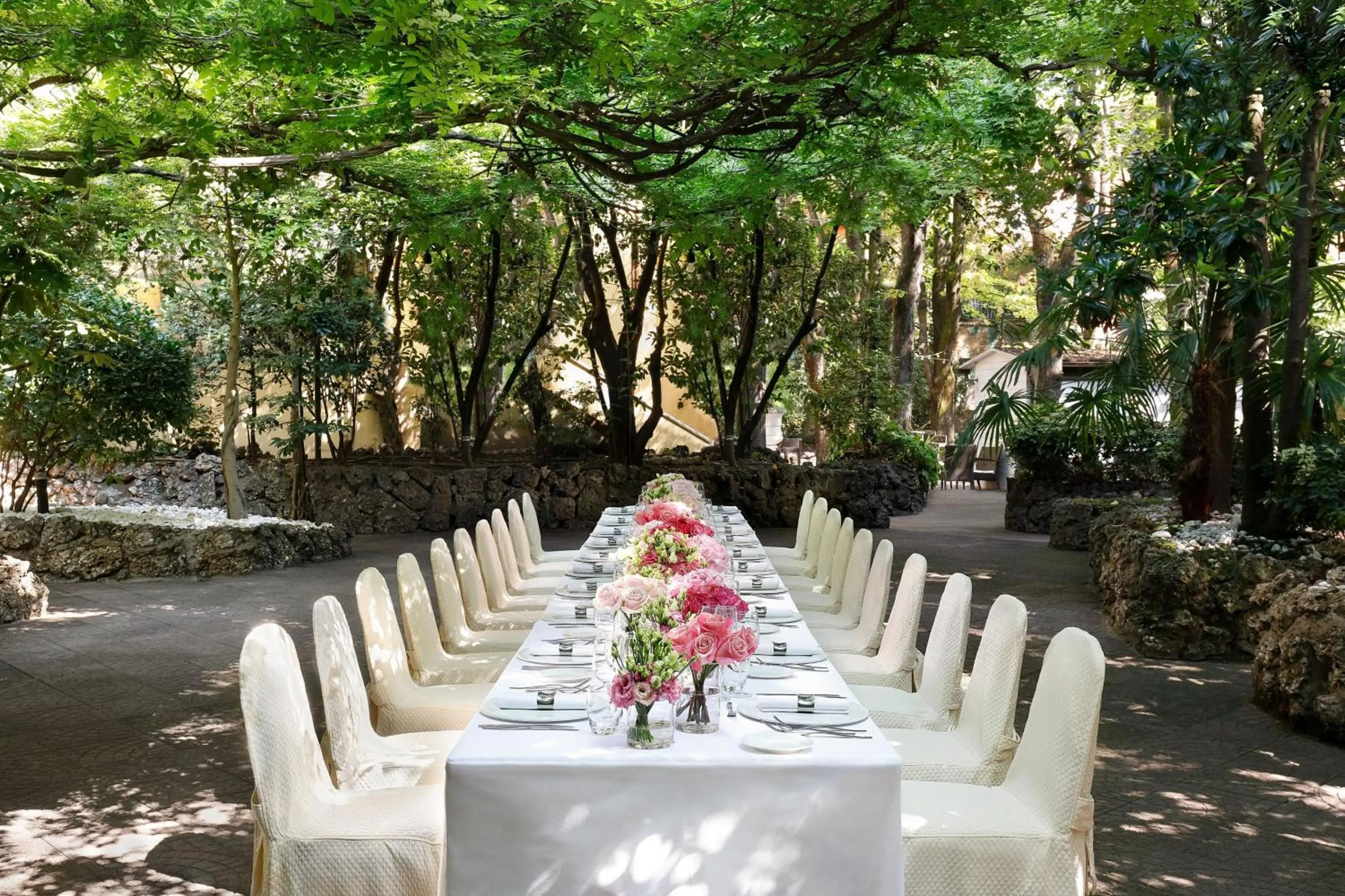 Banquet/Function facilities in Sheraton Diana Majestic