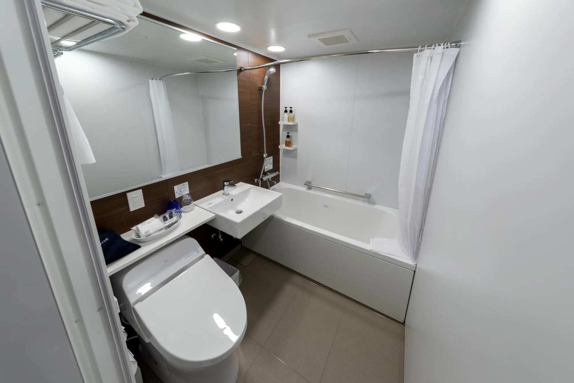 Toilet in Iroha Grand Hotel Kintetsu Nara Ekimae