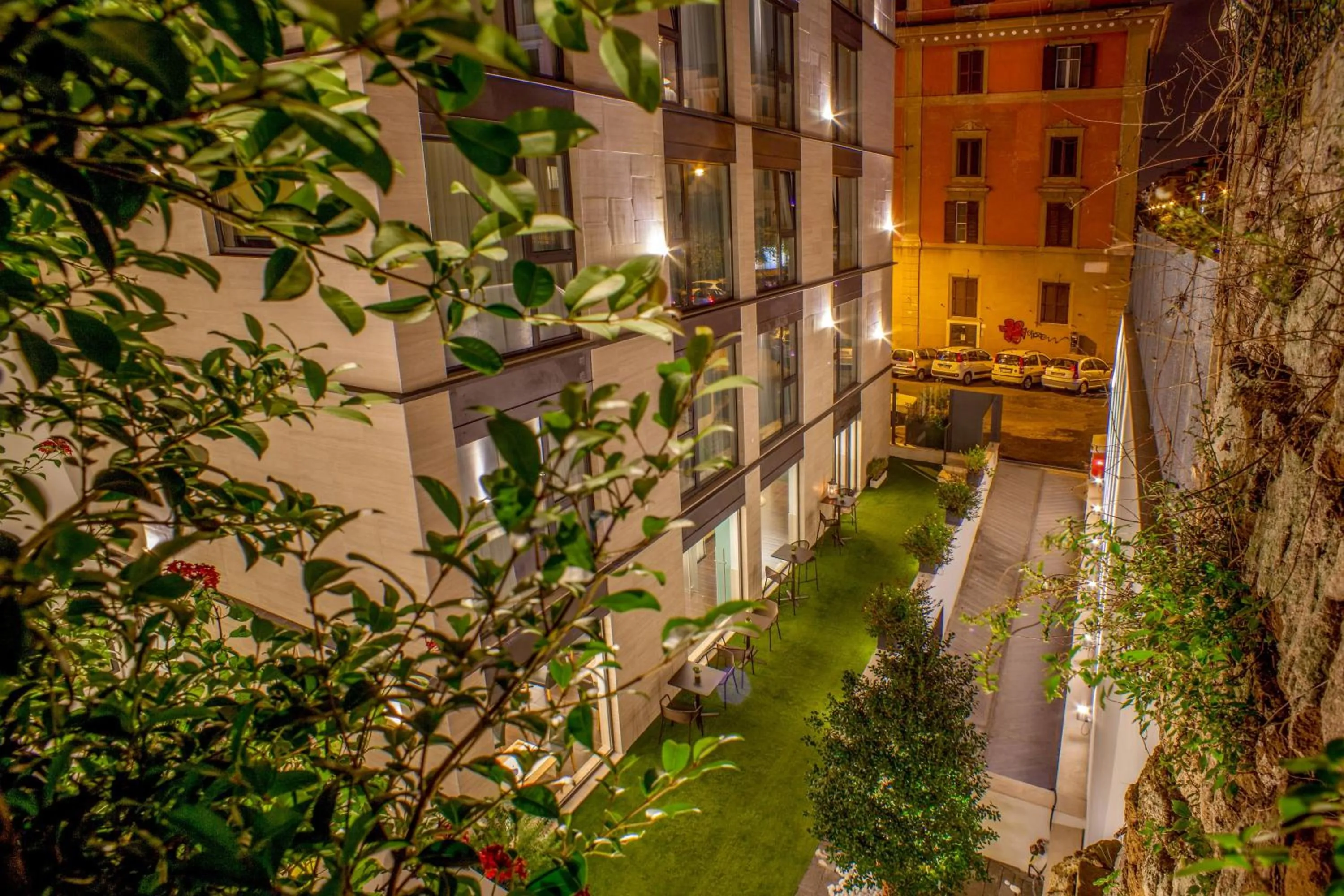 Property building in The Spring House Hotel Rome Vatican, Tapestry Collection Hilton