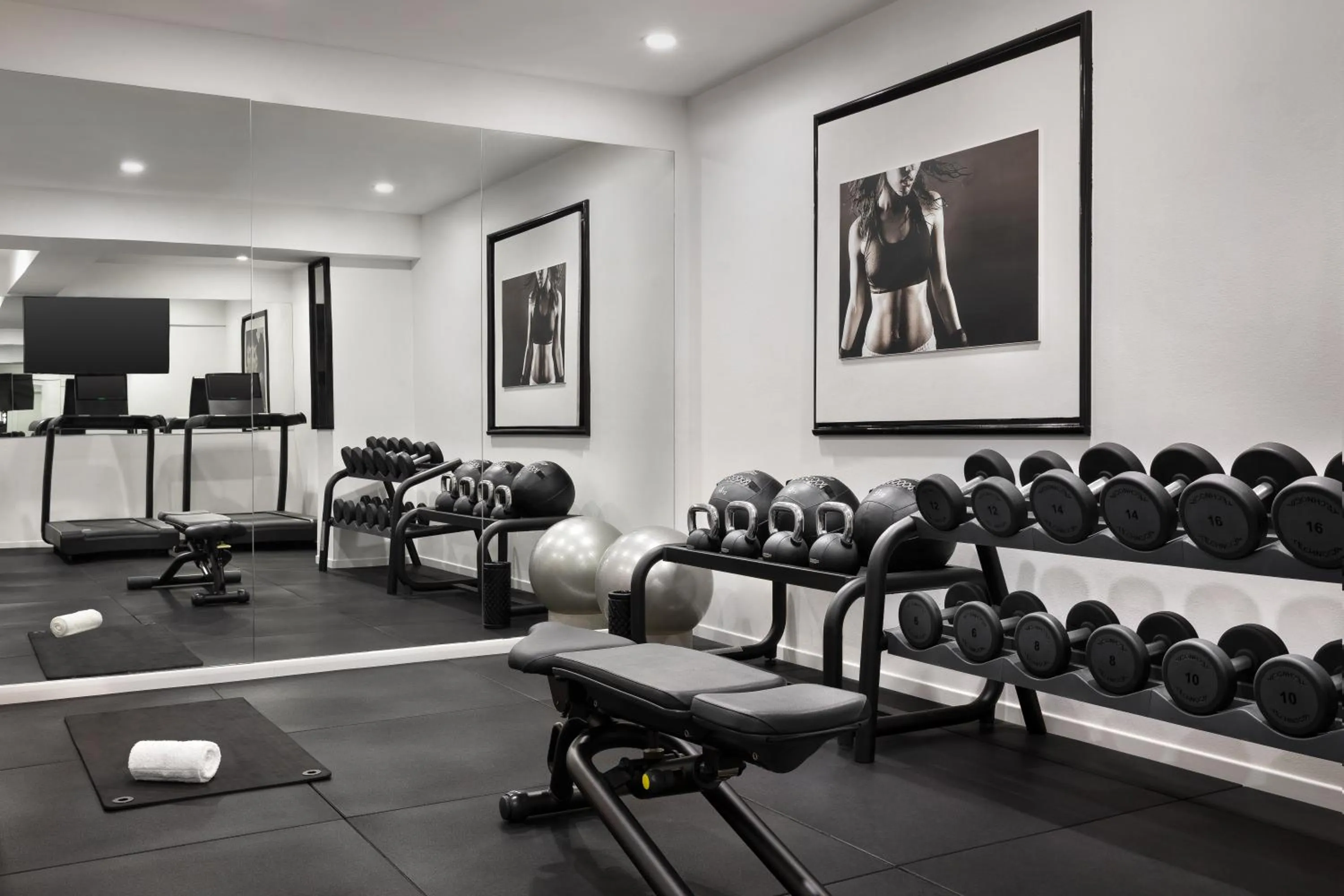 Fitness centre/facilities in The Spring House Hotel Rome Vatican, Tapestry Collection Hilton