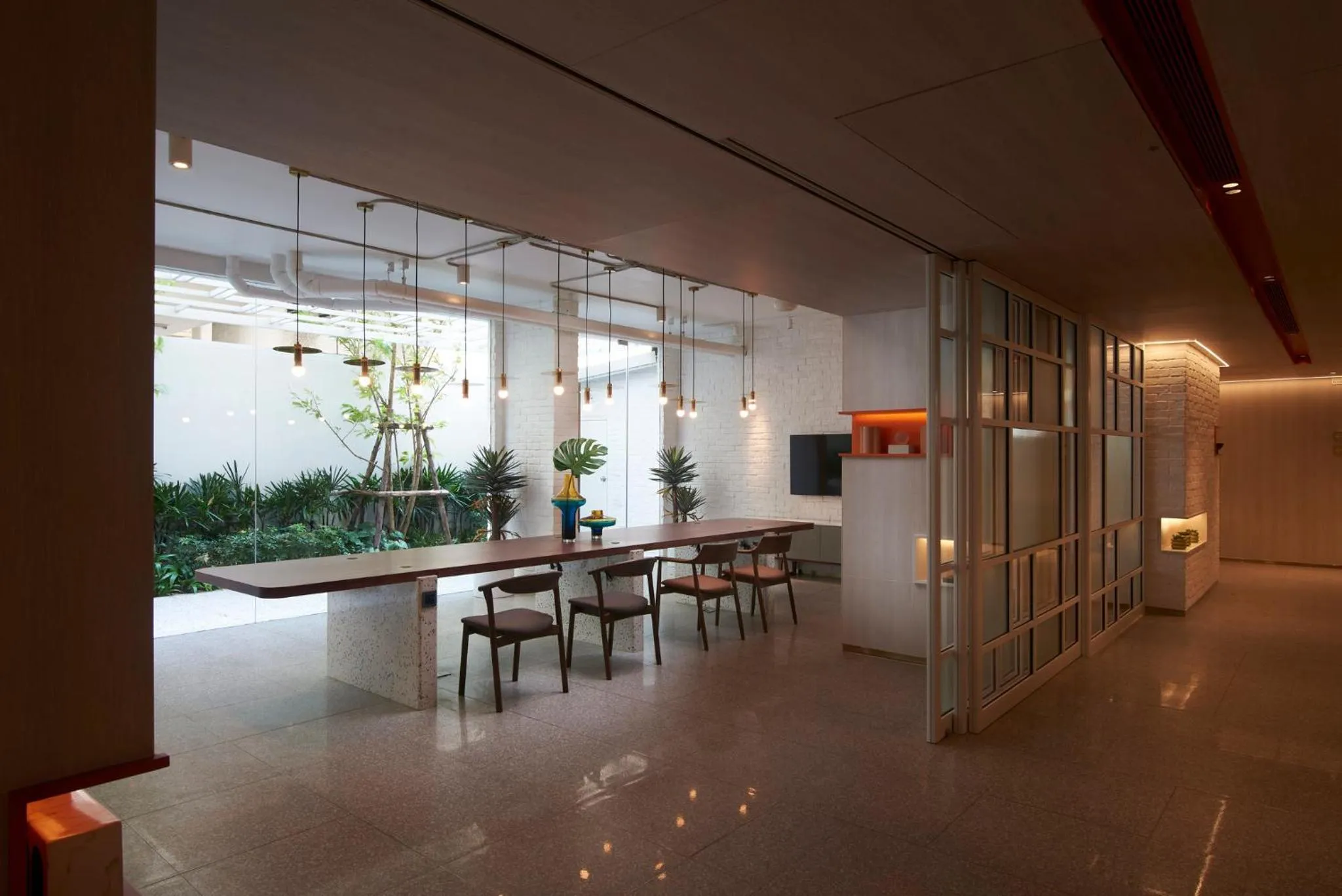 Decorative detail in Shama Yen-Akat Bangkok