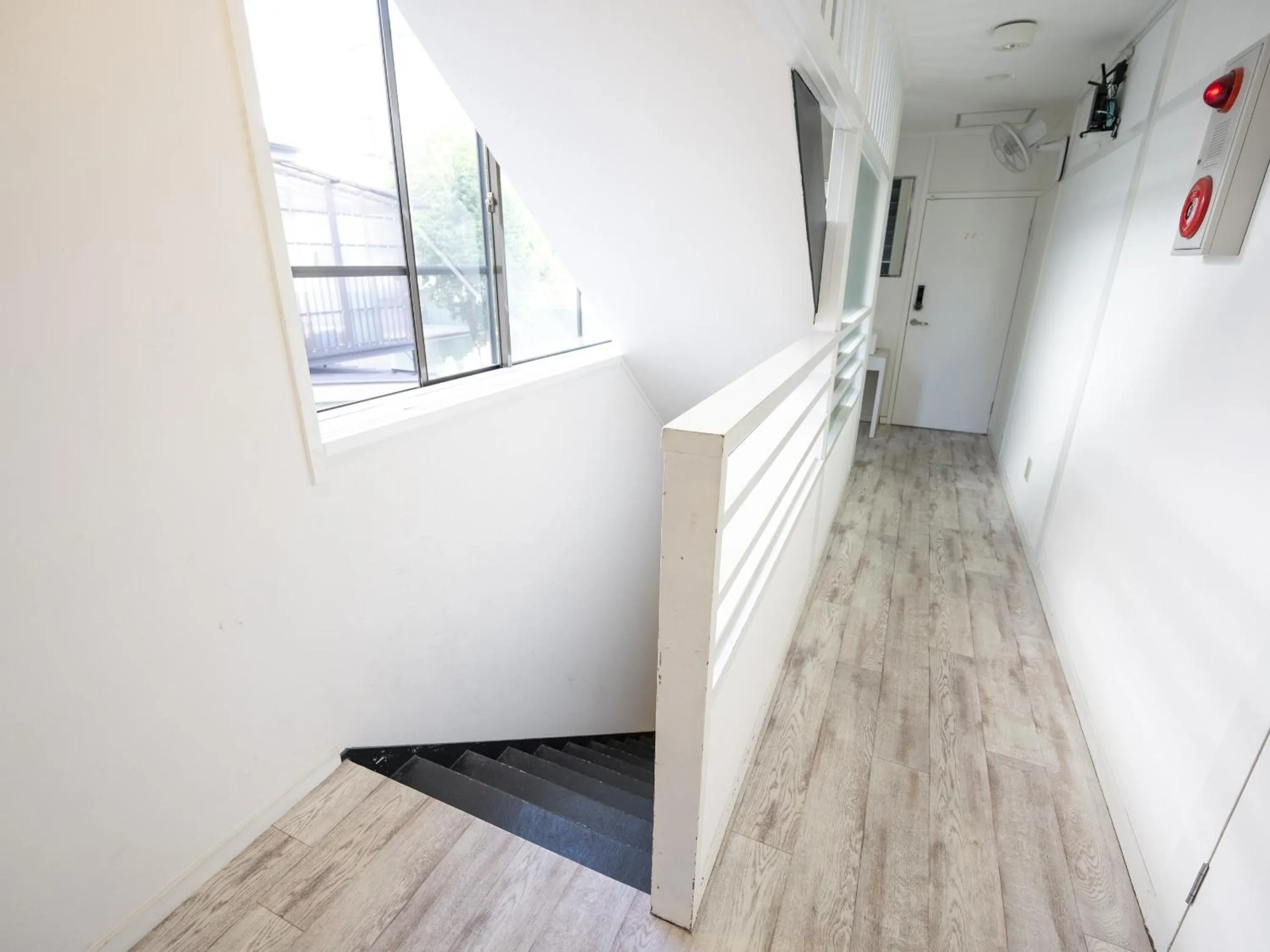 Area and facilities in Usatsuno Osu