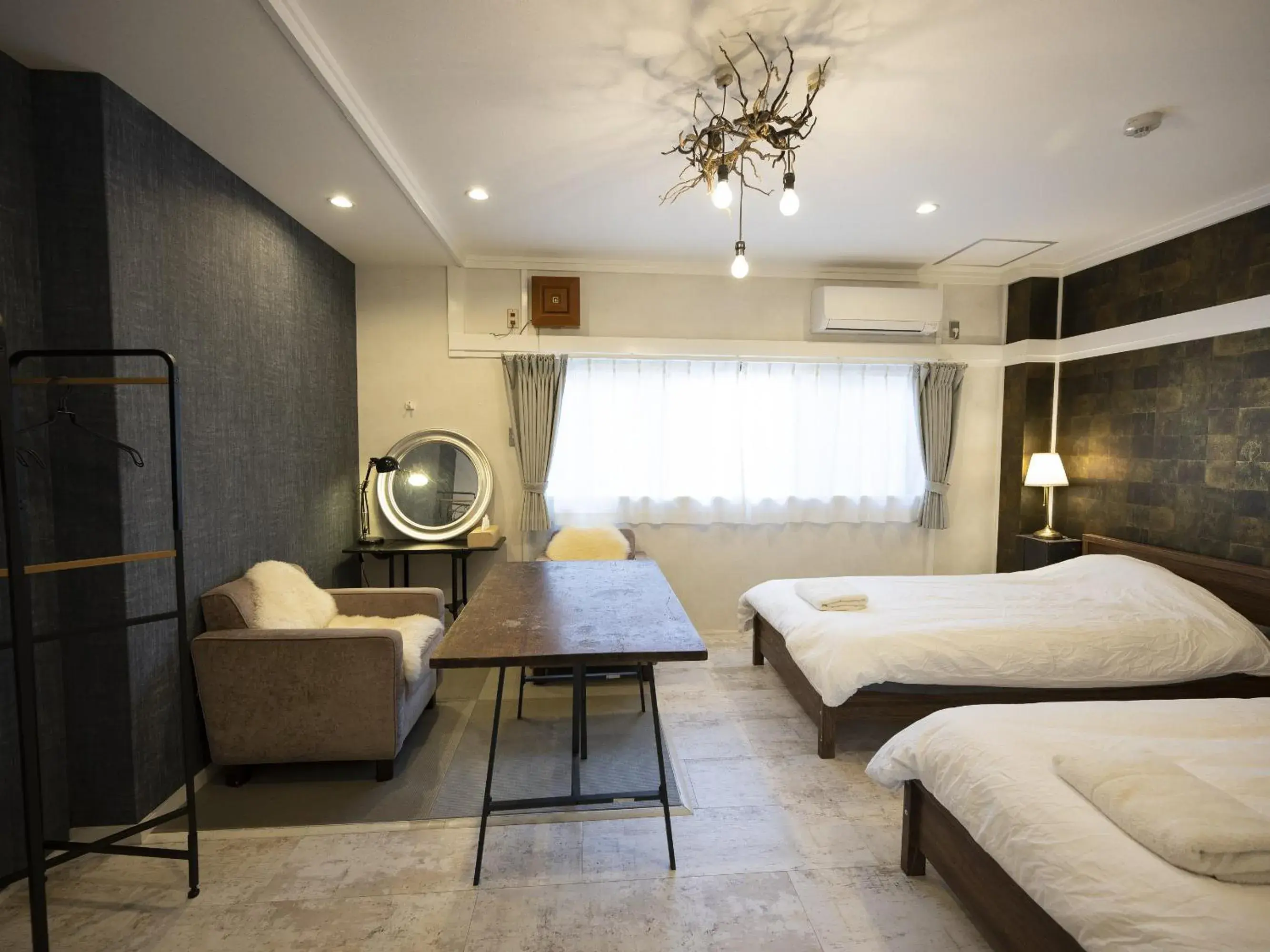 Bed in Usatsuno Osu Bed in Usatsuno Osu