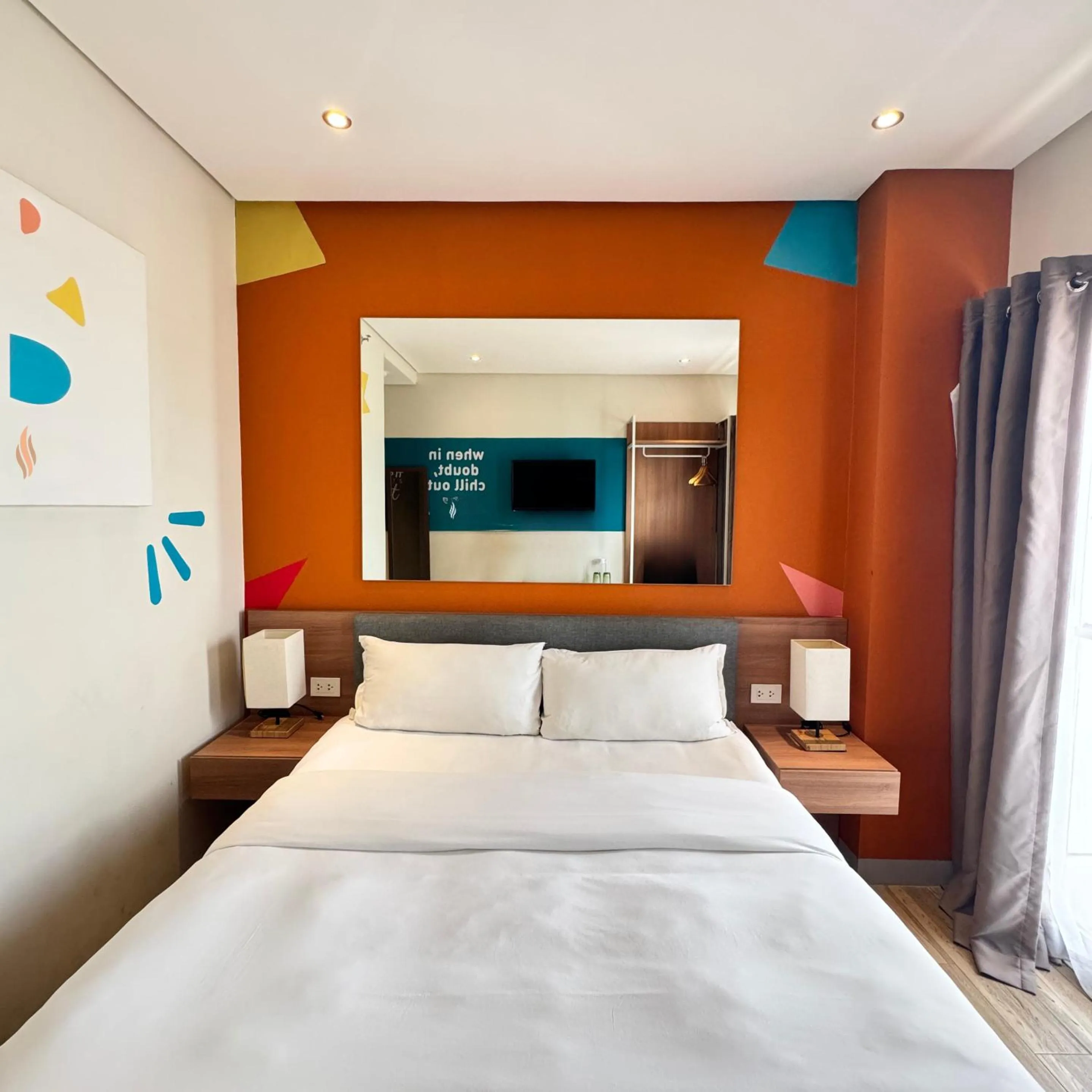 Bed in Luxebridge Hotel