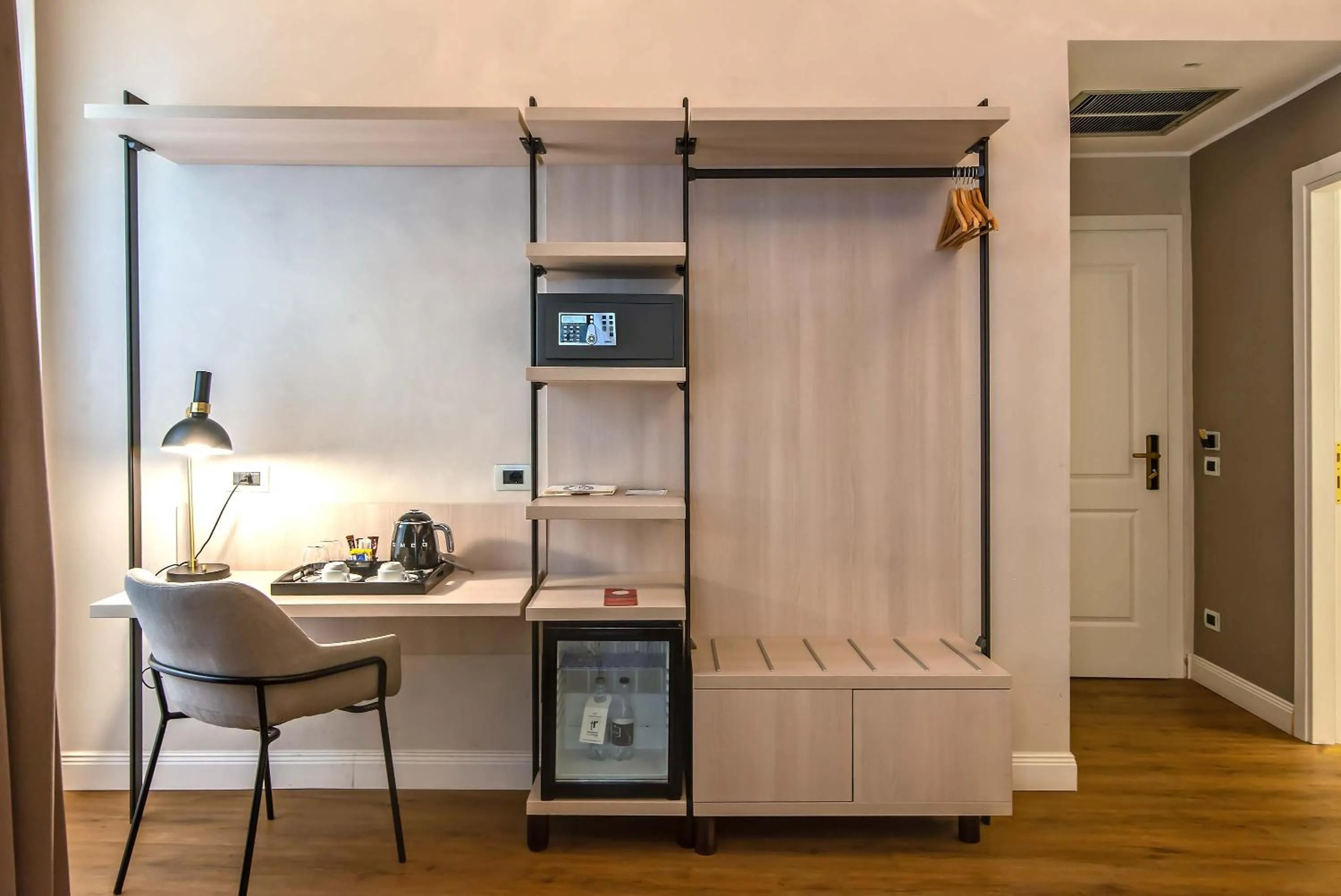 furniture in Hotel Accademia