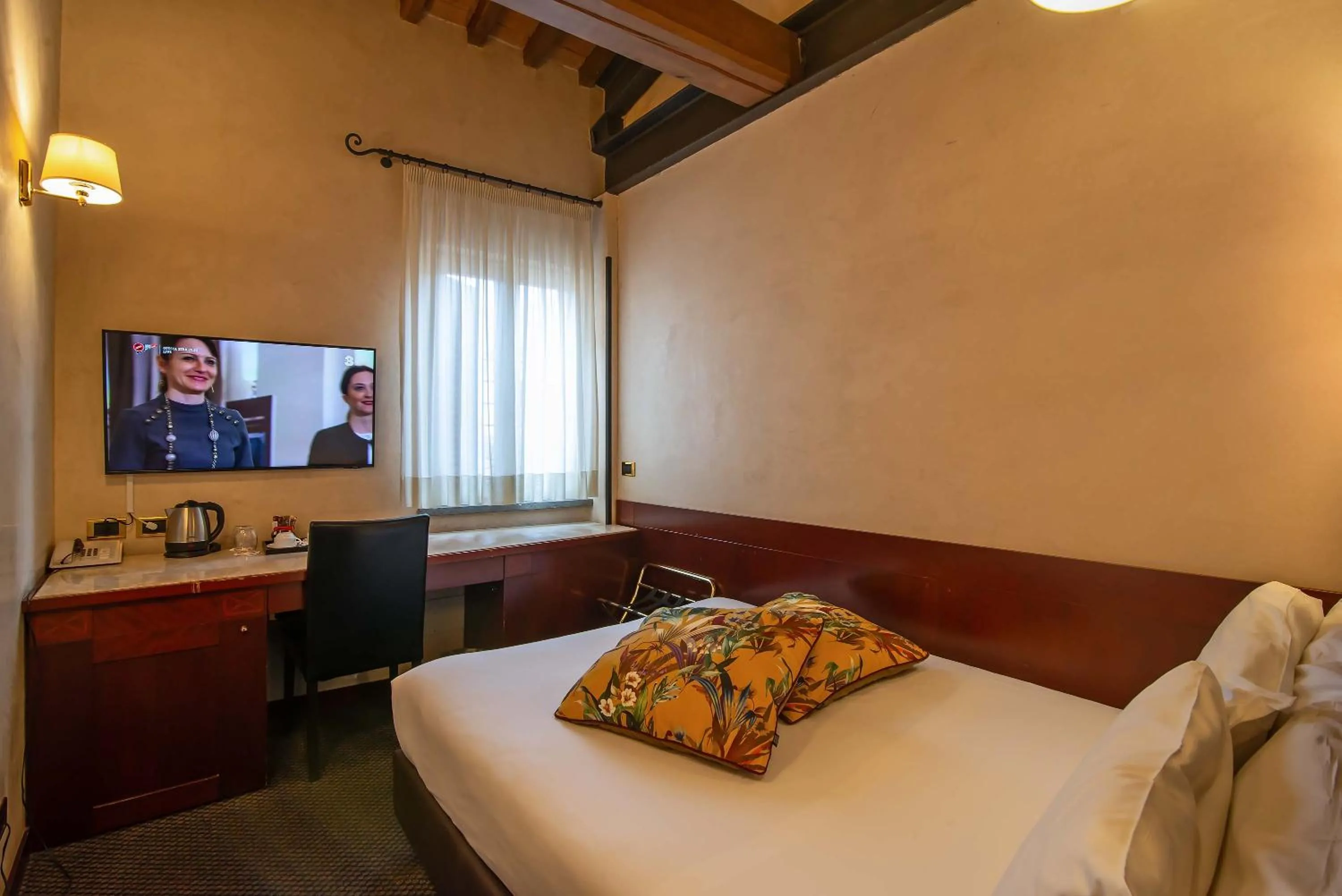 Photo of the whole room, Bed in Hotel Accademia