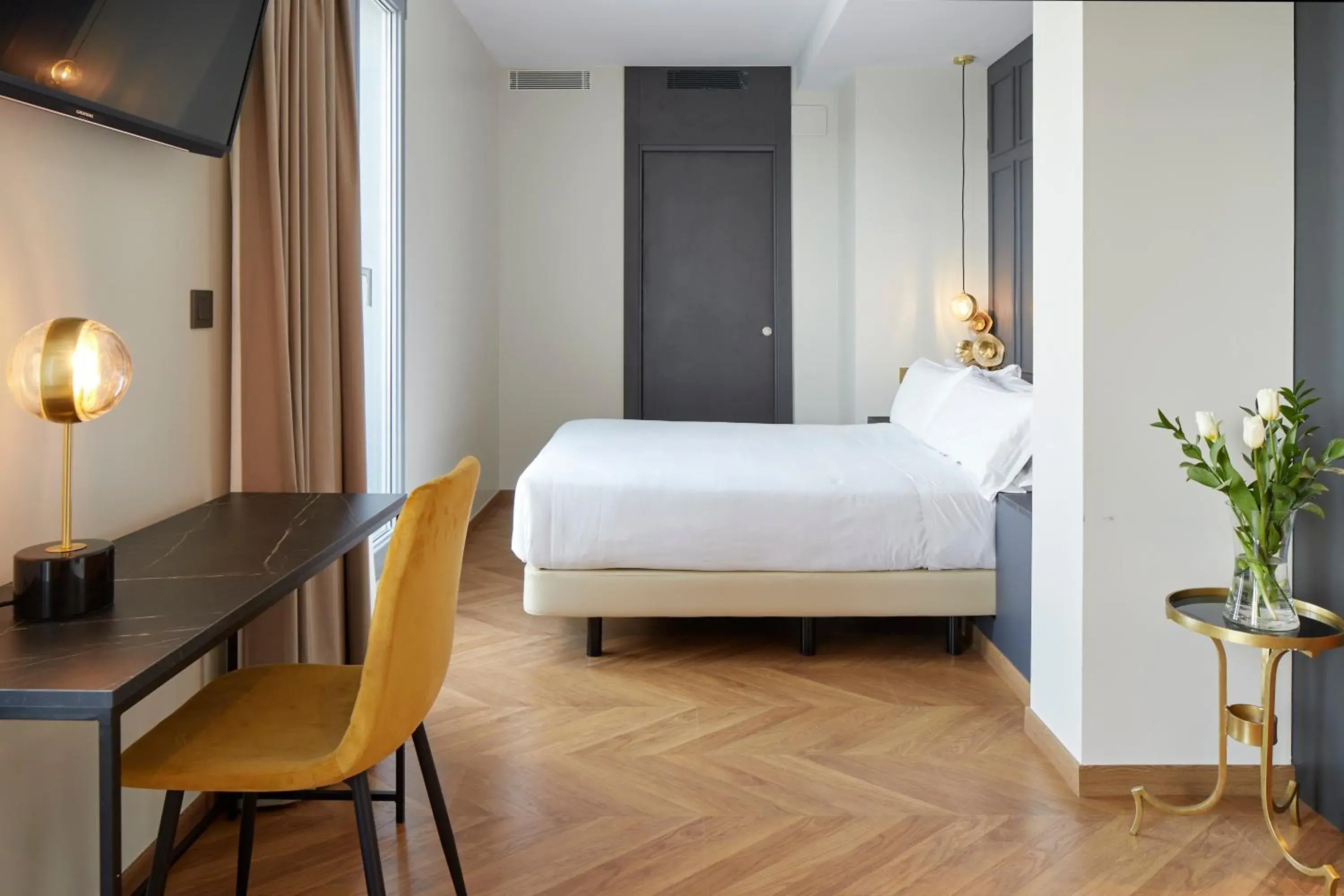 Photo of the whole room, Bed in HOTEL ARRiZUL CATEDRAL 3 SUP Photo of the whole room, Bed in HOTEL ARRiZUL CATEDRAL 3 SUP