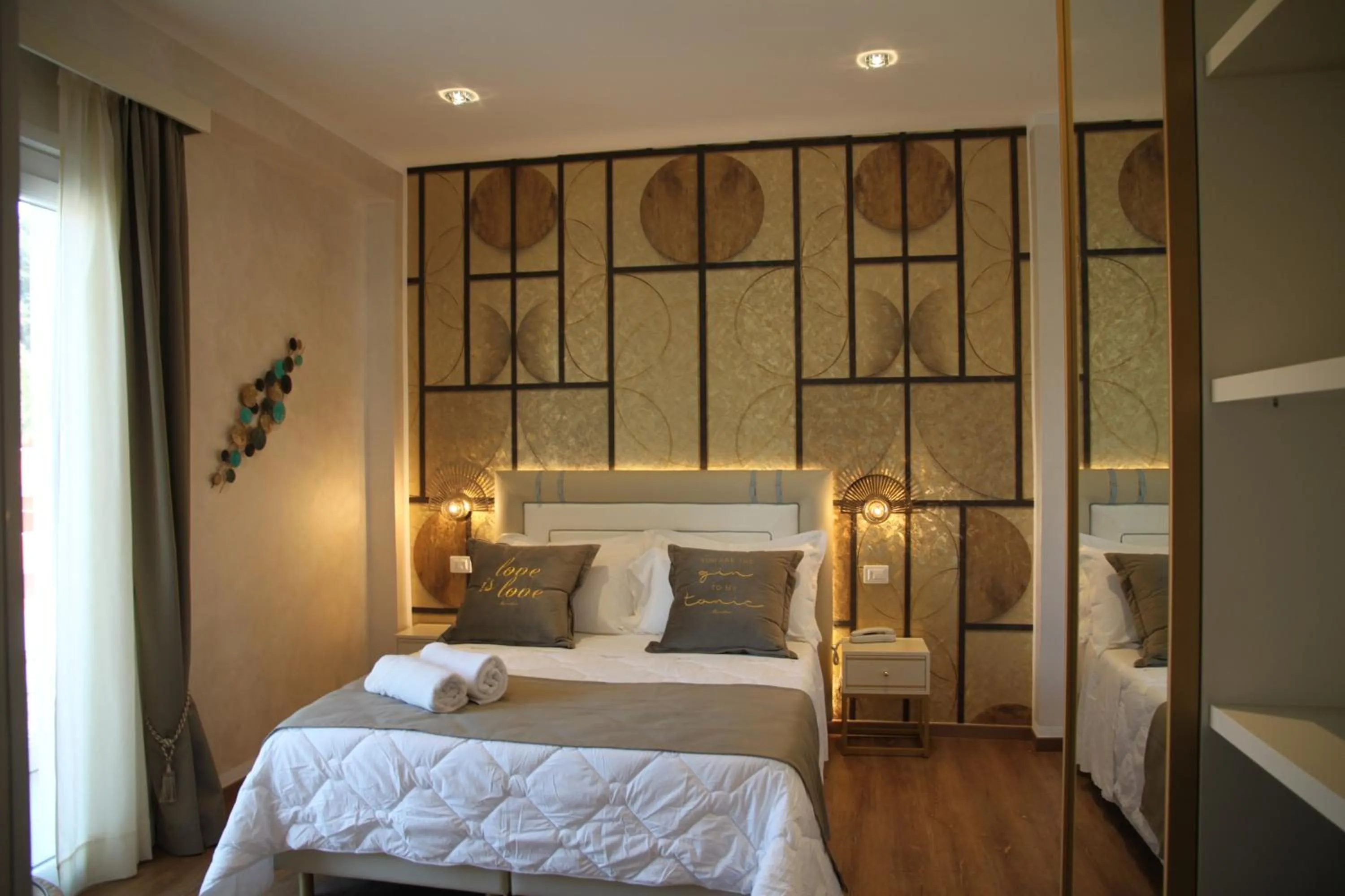 Bedroom, Bed in Amsterdam Suite Hotel & SPA