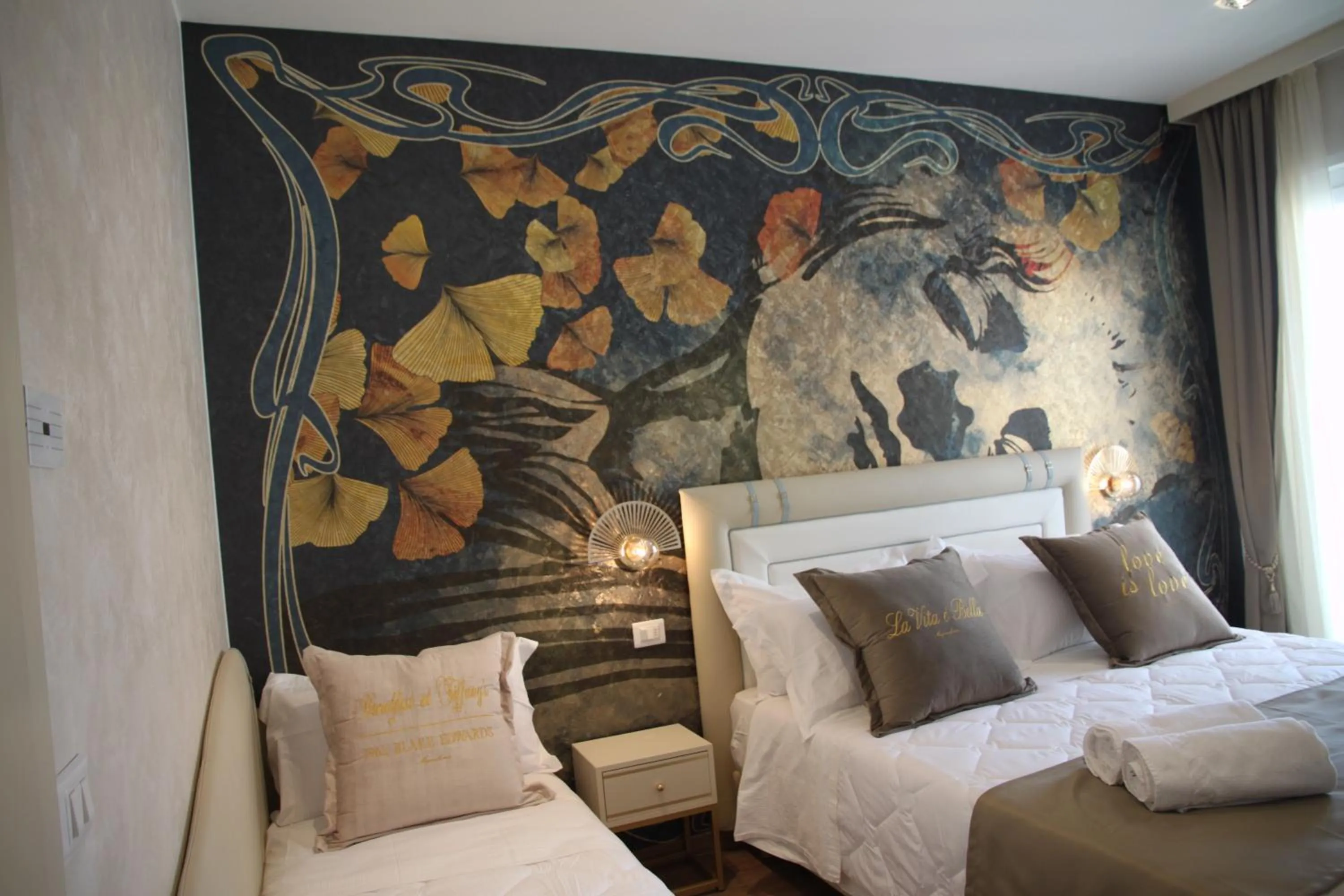 Bedroom, Bed in Amsterdam Suite Hotel & SPA