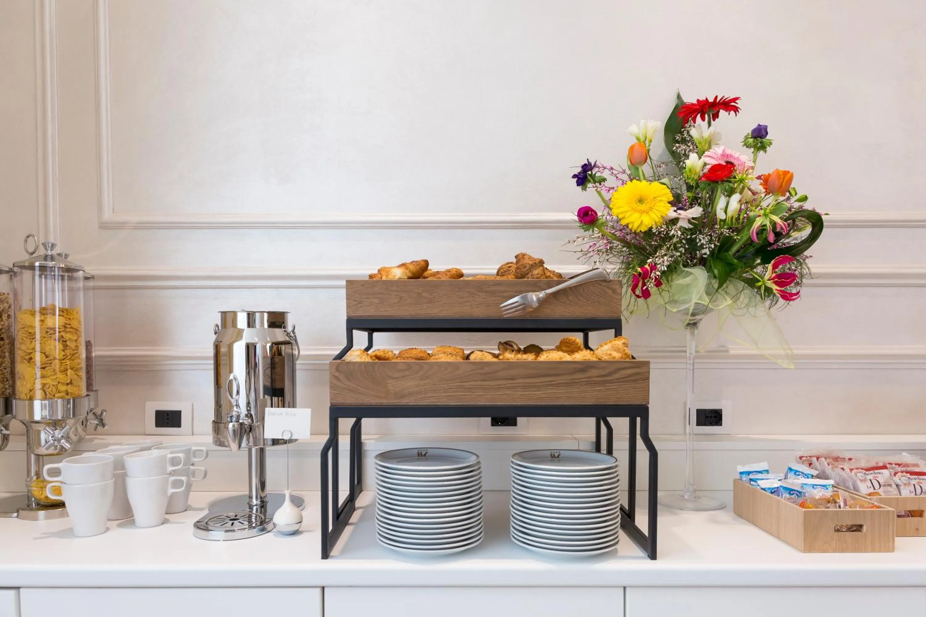 Breakfast in Amsterdam Suite Hotel & SPA