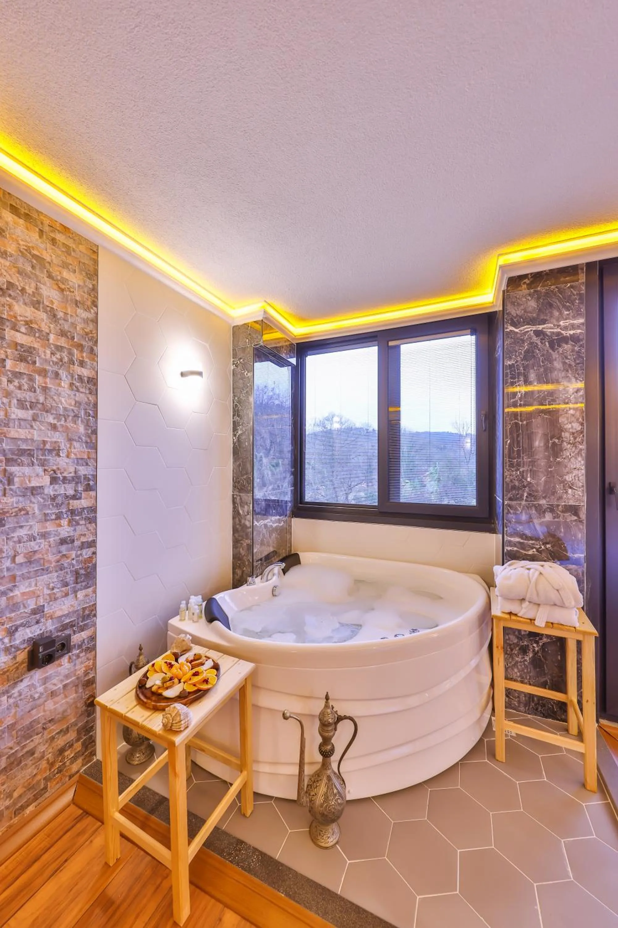 Hot Tub in Ağva Pieria Luxury Hotel Plus 16