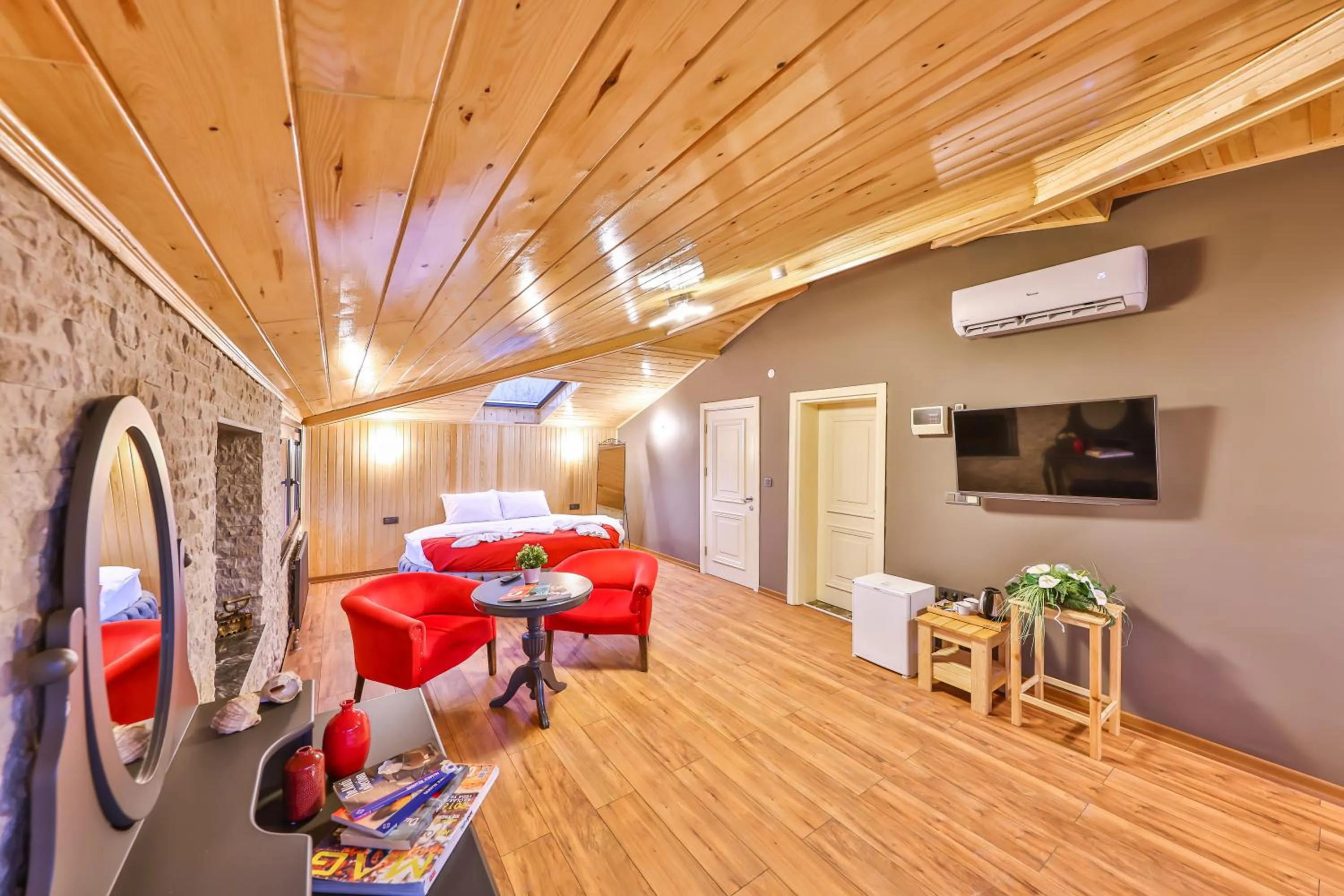 TV and multimedia in Ağva Pieria Luxury Hotel Plus 16