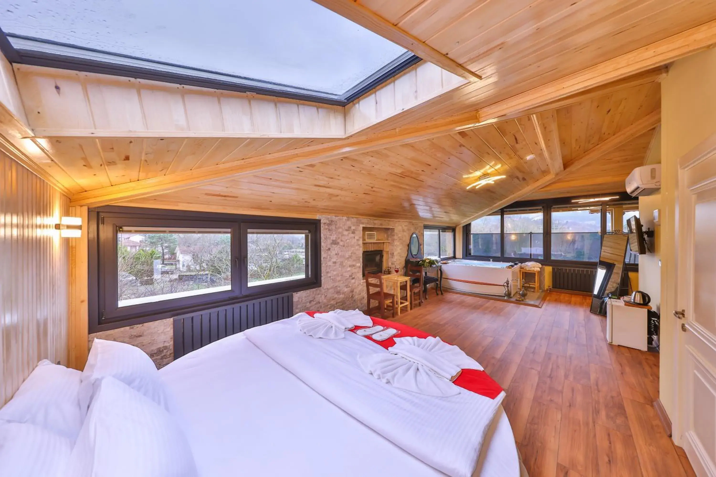 Bedroom, Bed in Ağva Pieria Luxury Hotel Plus 16 Bedroom, Bed in Ağva Pieria Luxury Hotel Plus 16